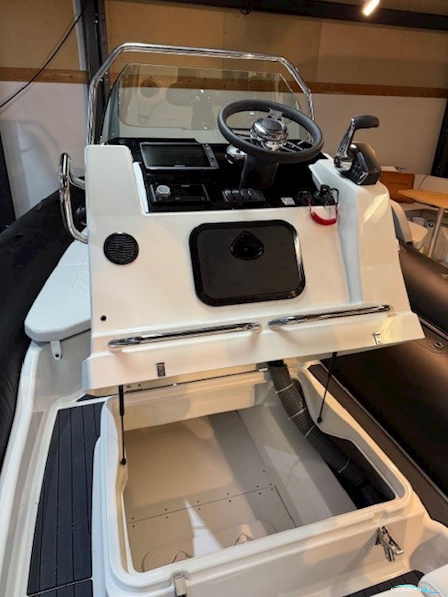 Zodiac Medline 7.5 GT Limited nr.26