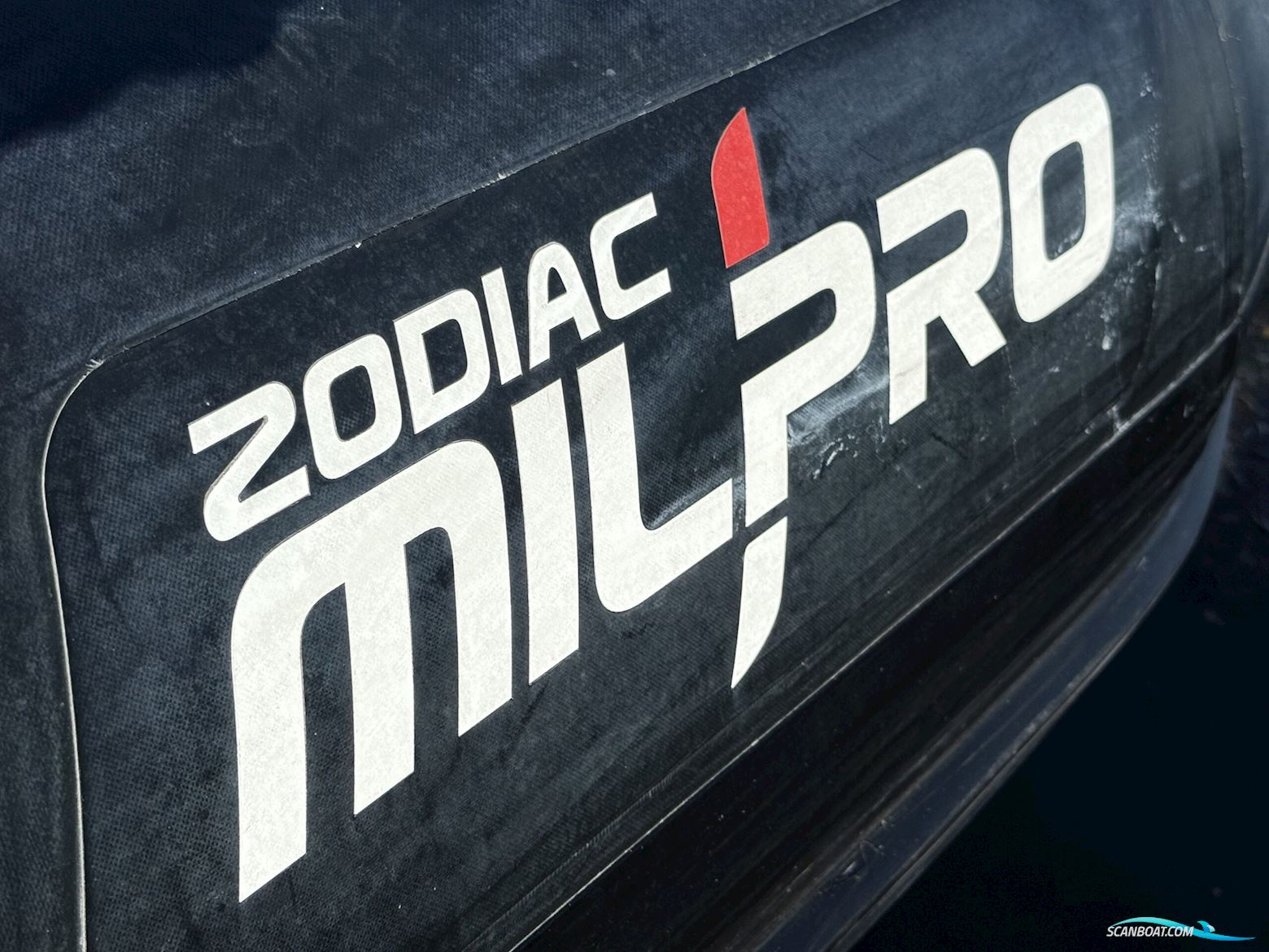Zodiac Milpro Ssr8.75 Med Nye Motorer. Den Ultimative Rib Til Alt.