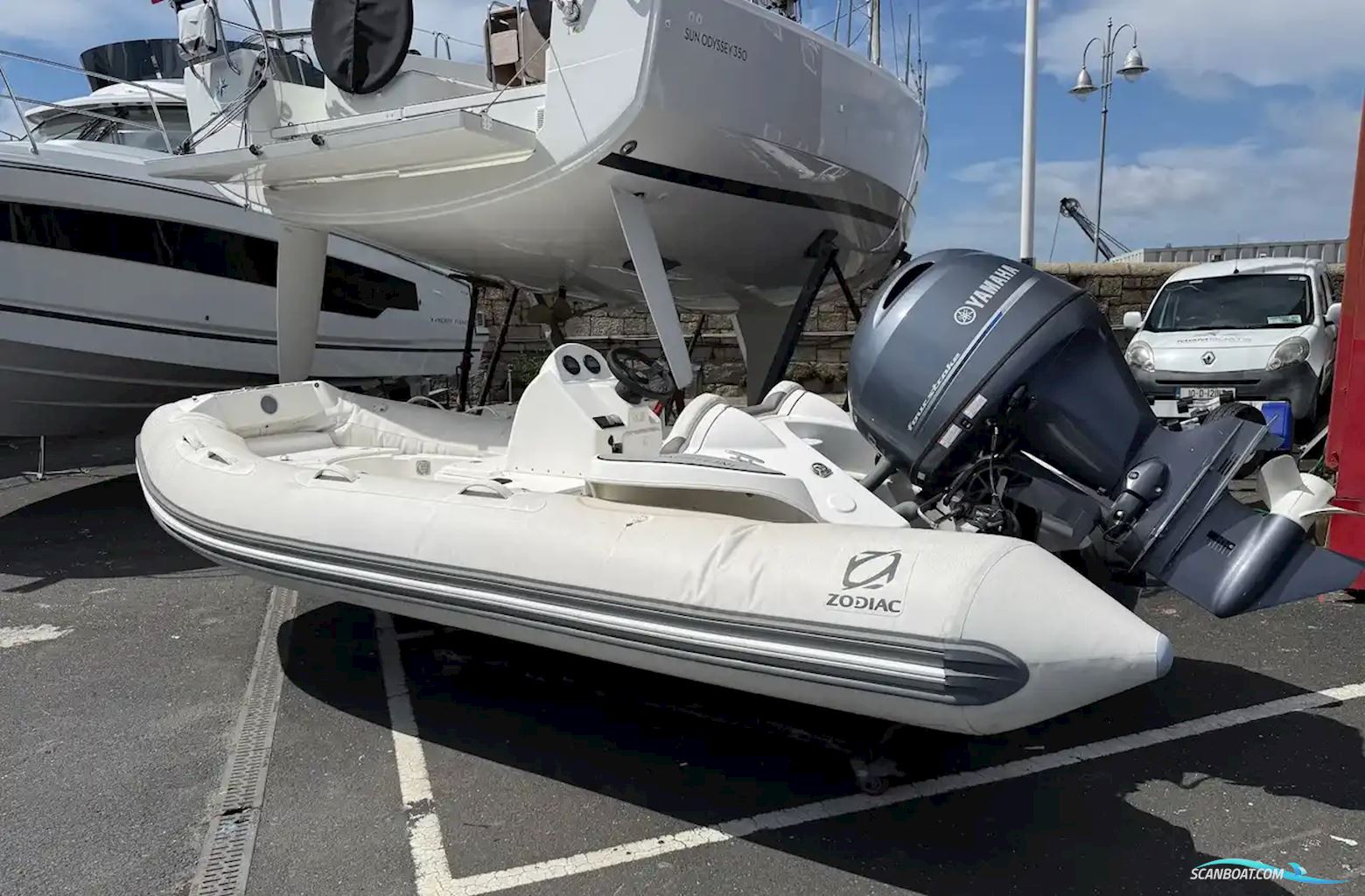 Zodiac Yachtline 490