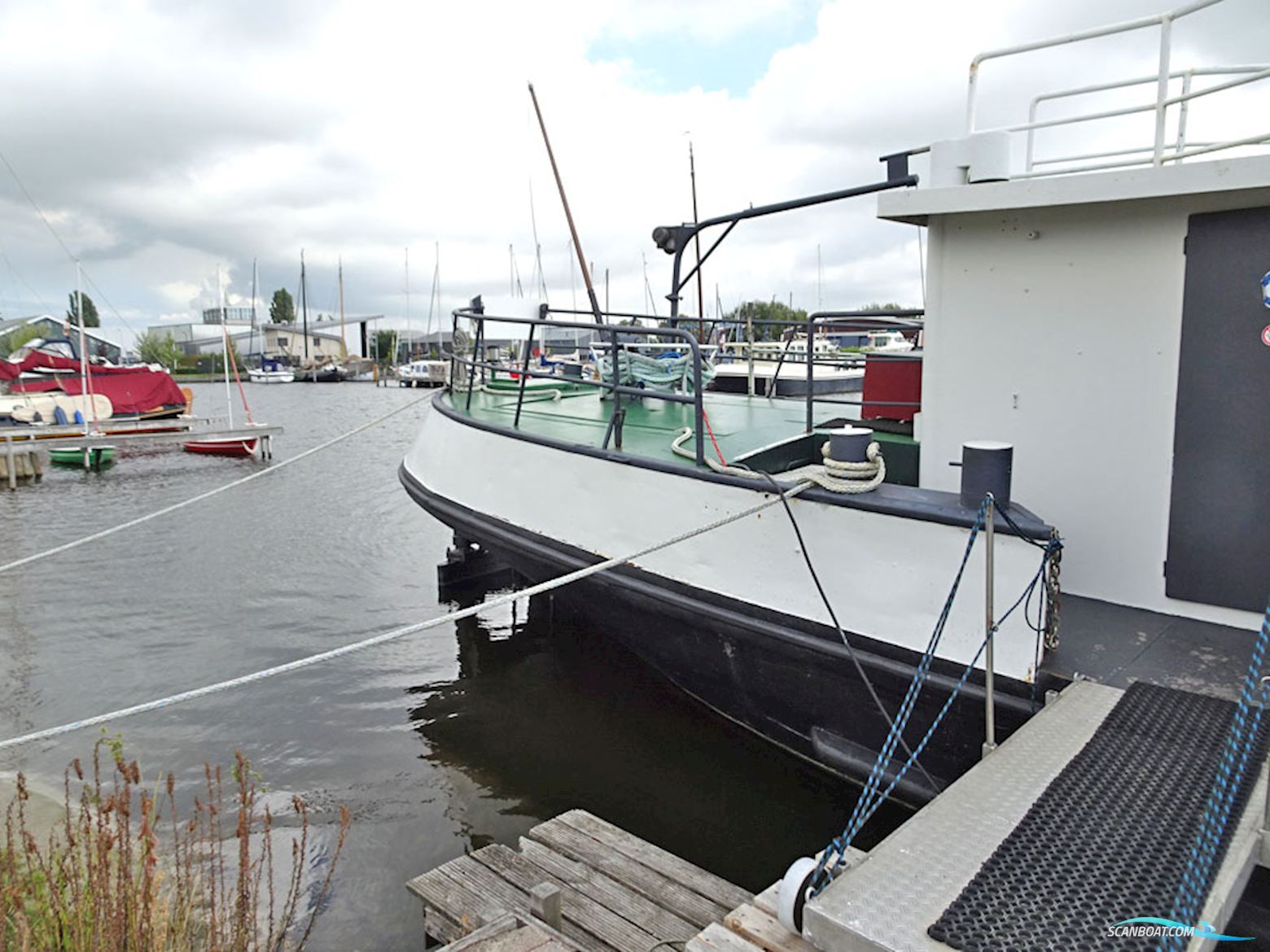 Accommodatie / Hotelschip met UBC