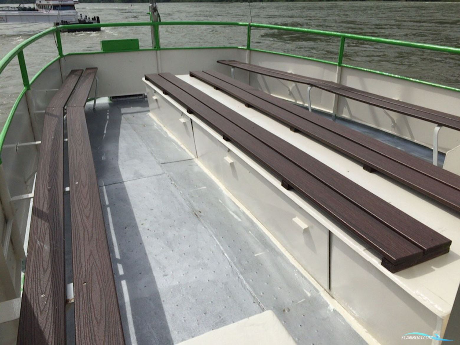 Dagpassagiersschip 50 pers met UBC