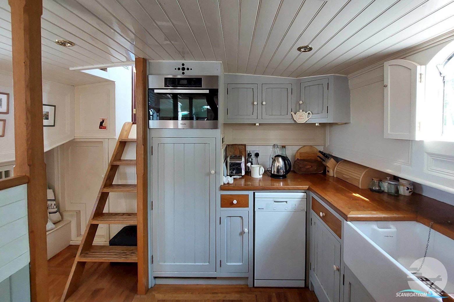 Dutch Barge Replica Custom