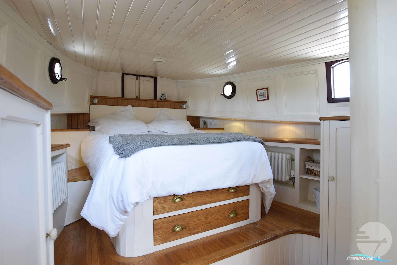 Dutch Barge Replica Custom