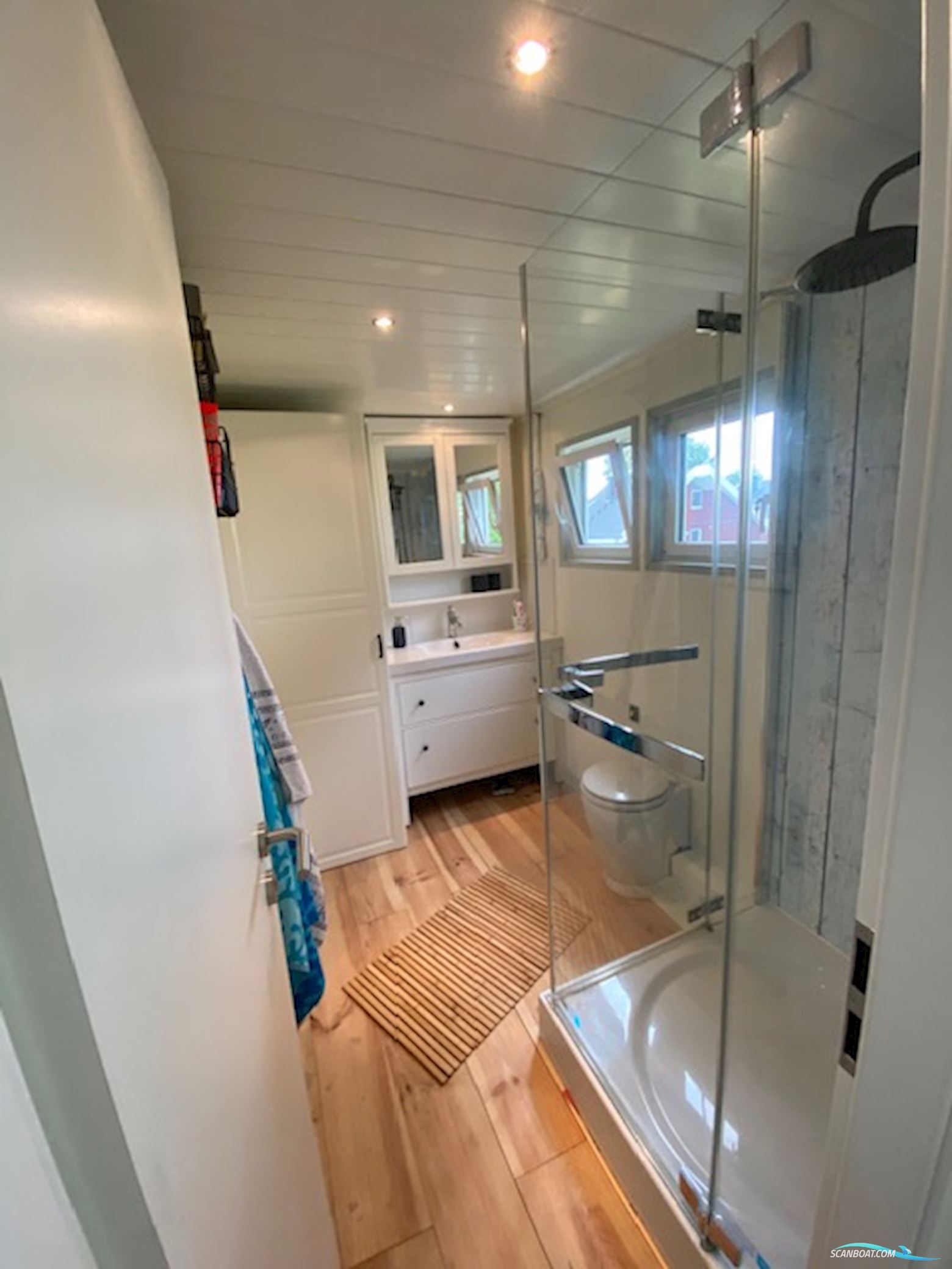Einzelbau Hausboot