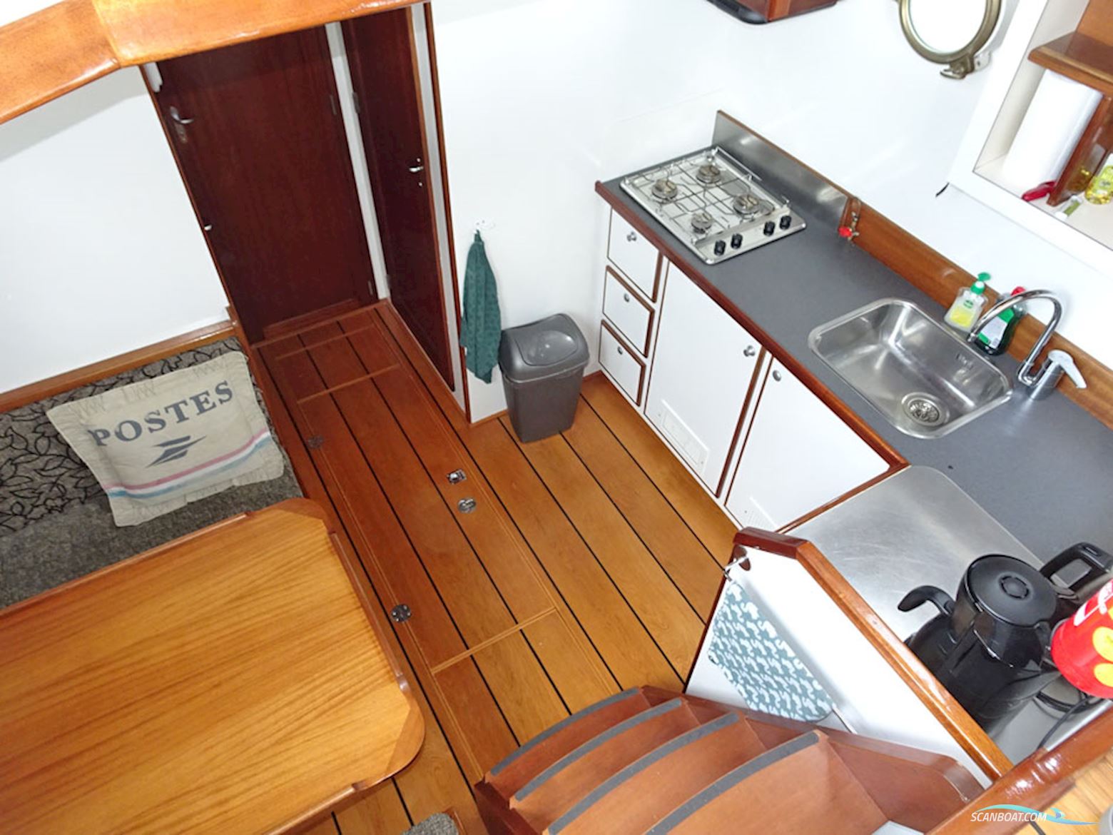 ex Patrouille vaartuig / Varend Woonschip 18.26 met UBC