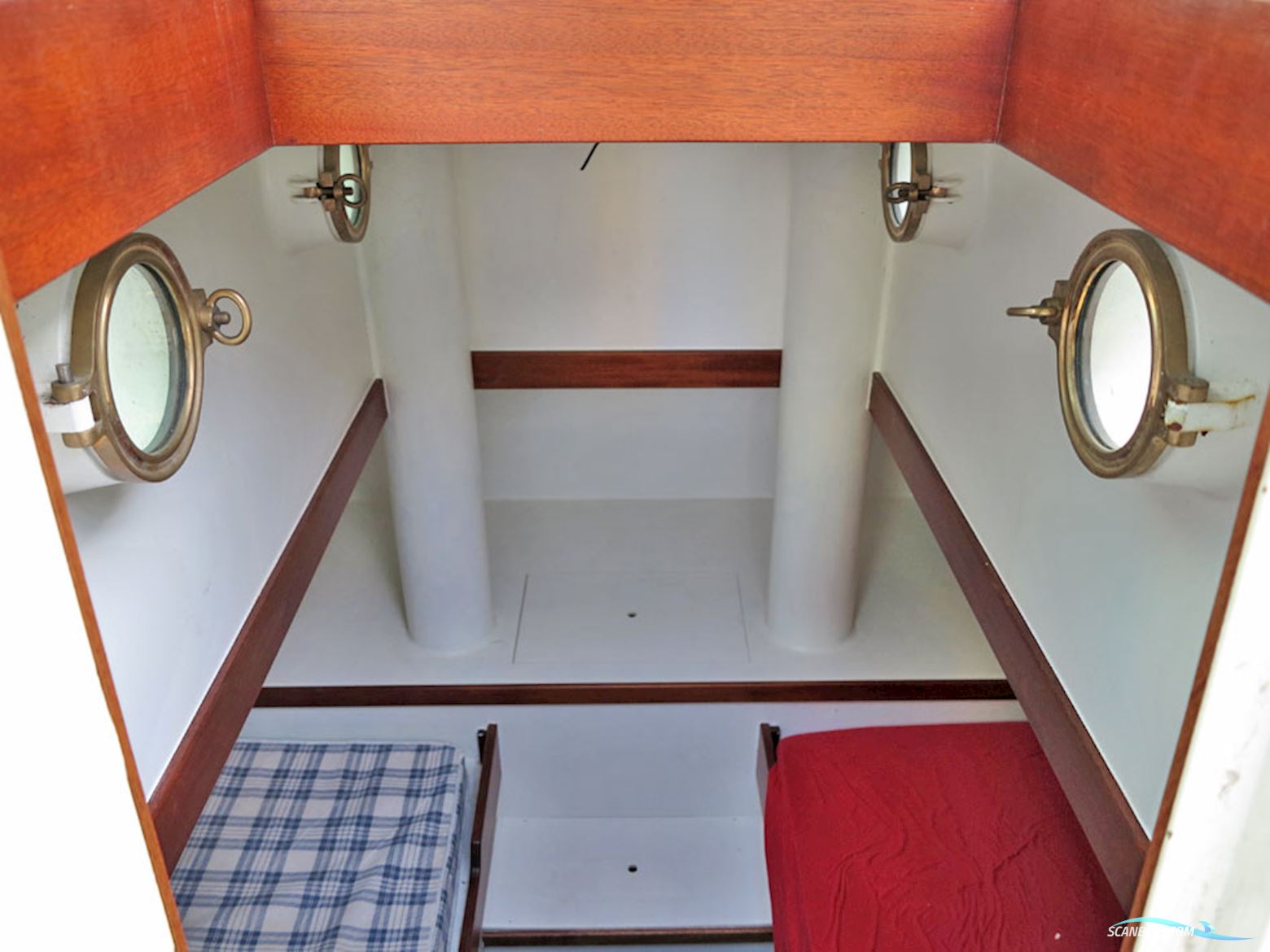 ex Patrouille vaartuig / Varend Woonschip 18.26 met UBC