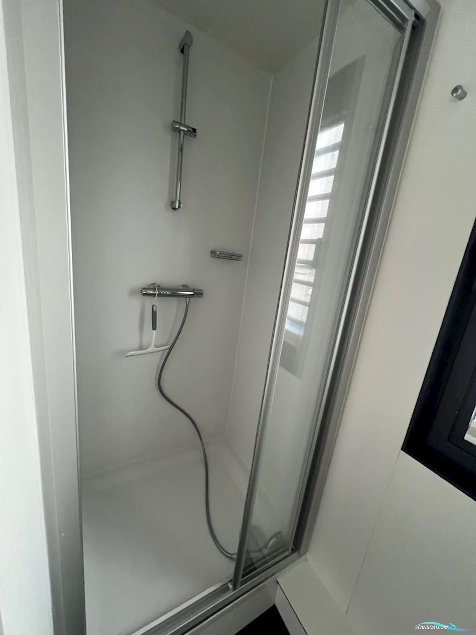 Hausboot Floting Home 44