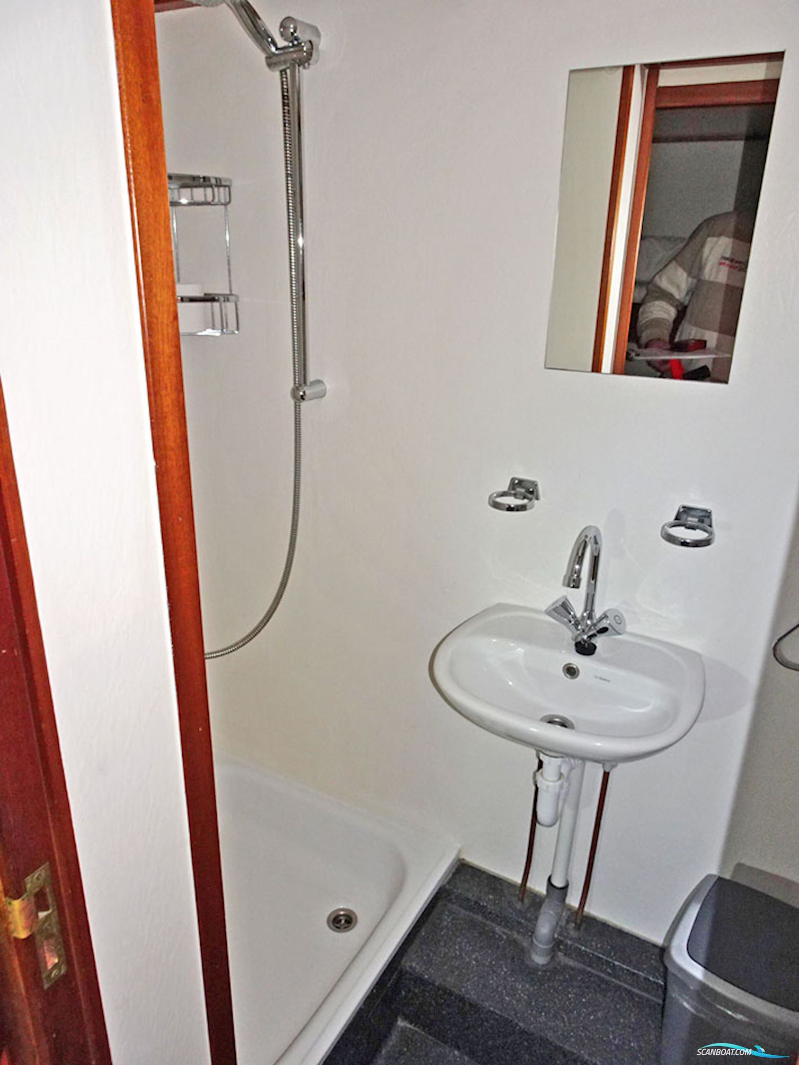 Hotel / Passagiersschip 18 pass 18 pass