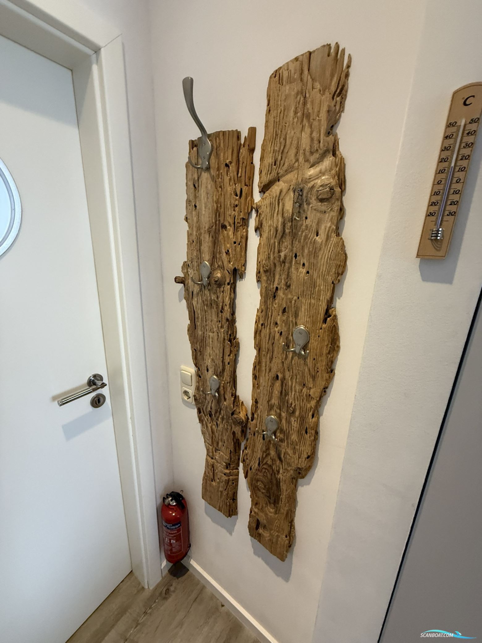 Houseboat  Under Dock  18