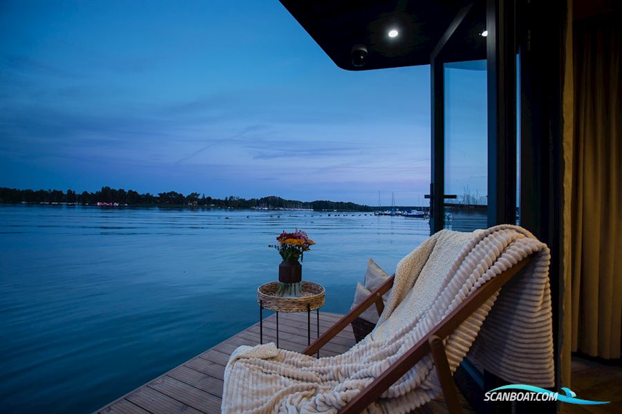 Houseboat Bygga