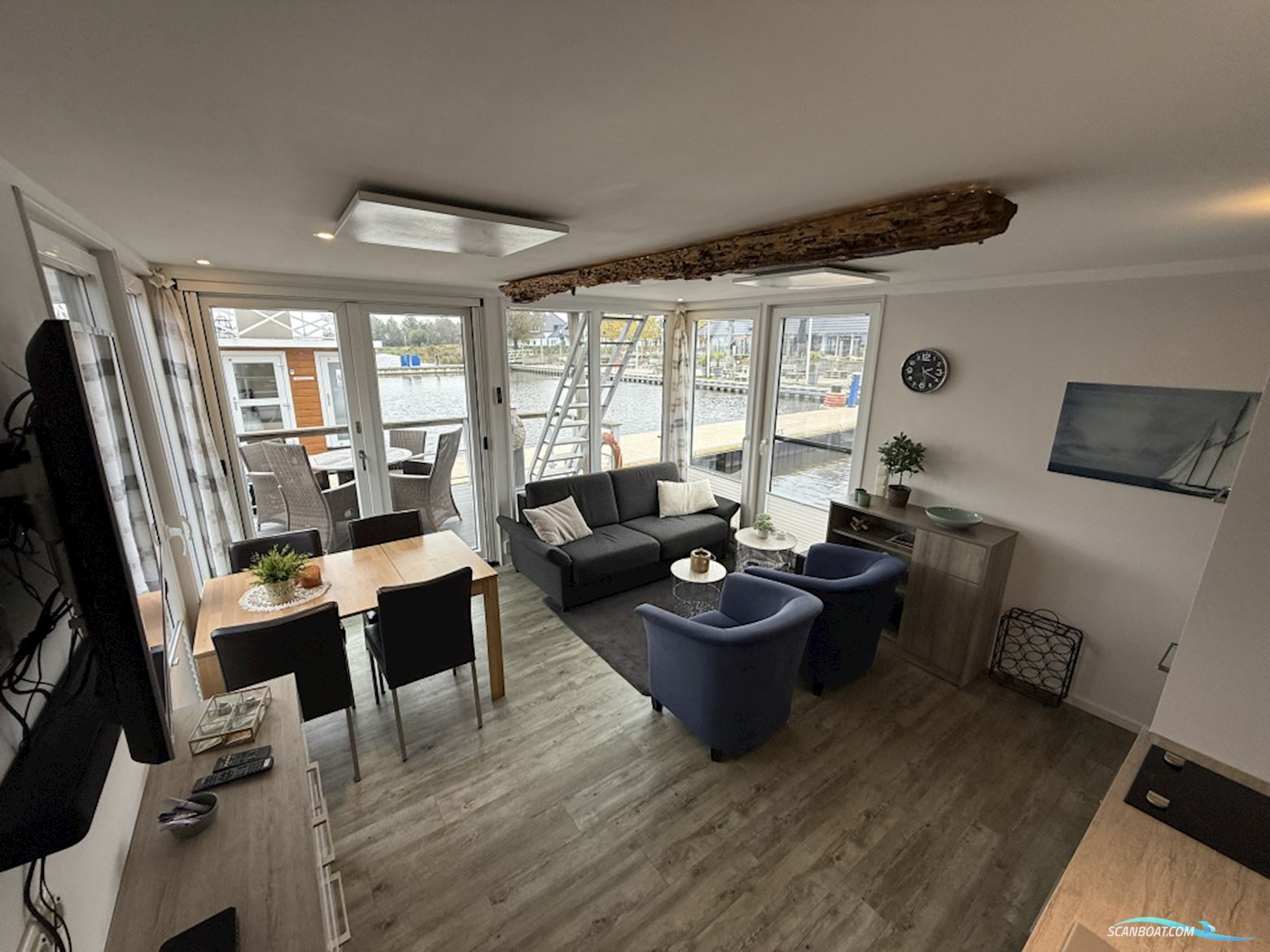 Houseboat Under Dock 18