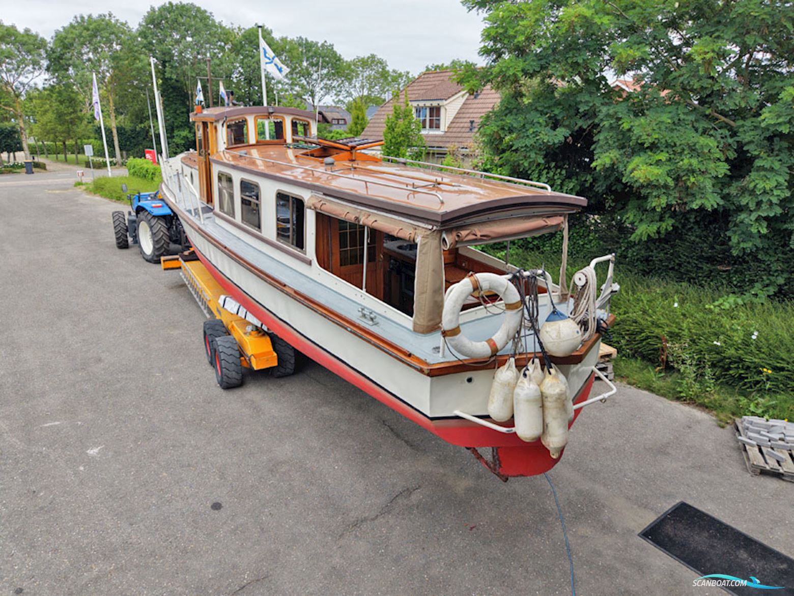 Klassiek Motorjacht 13.80, ex Barkasse
