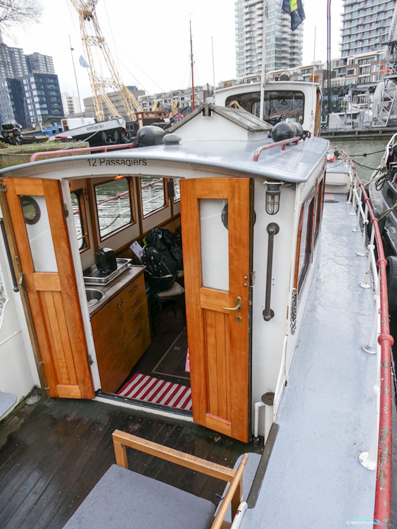 Klassieke Salonboot 12 Pers