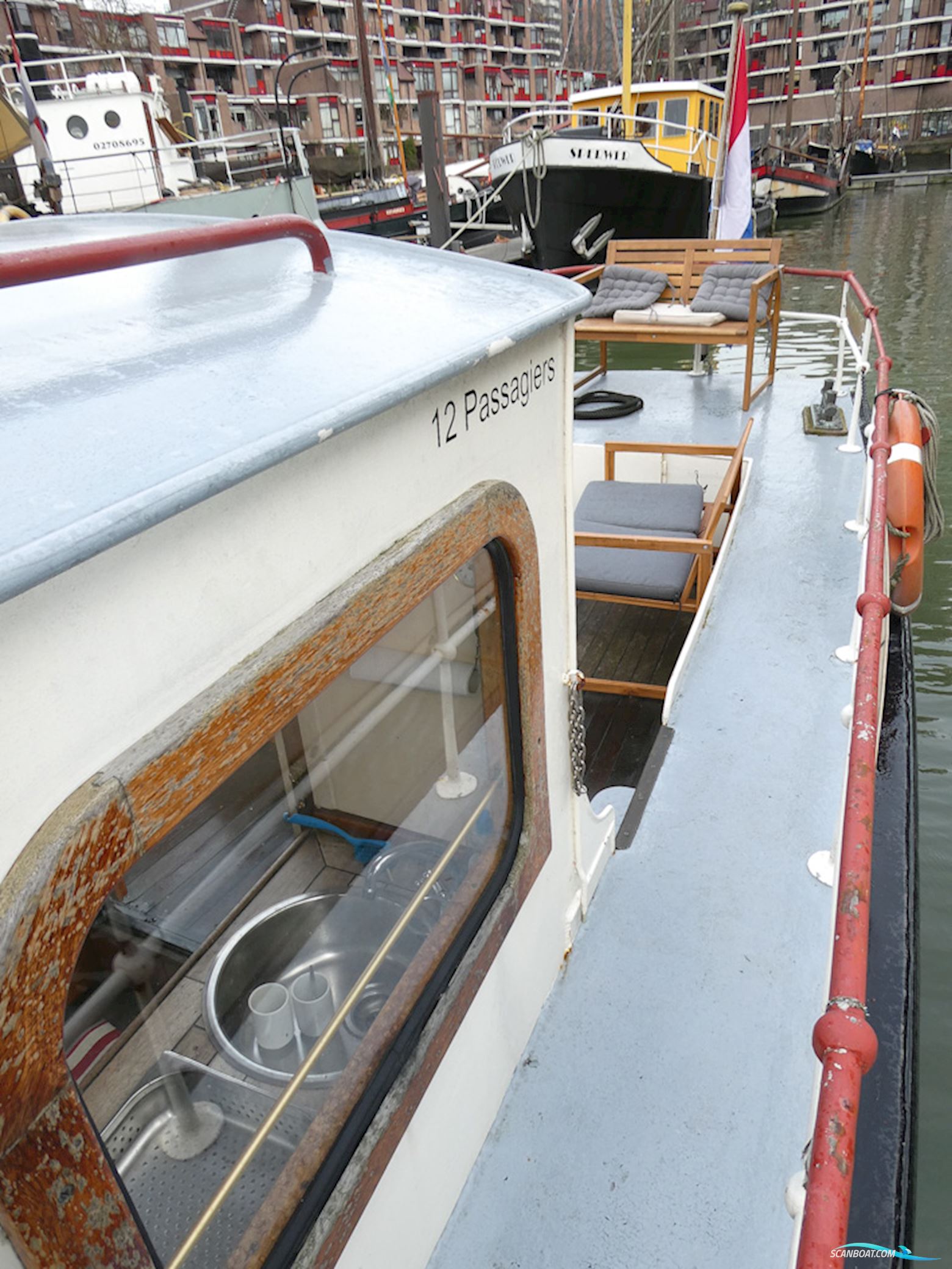 Klassieke Salonboot 12 Pers