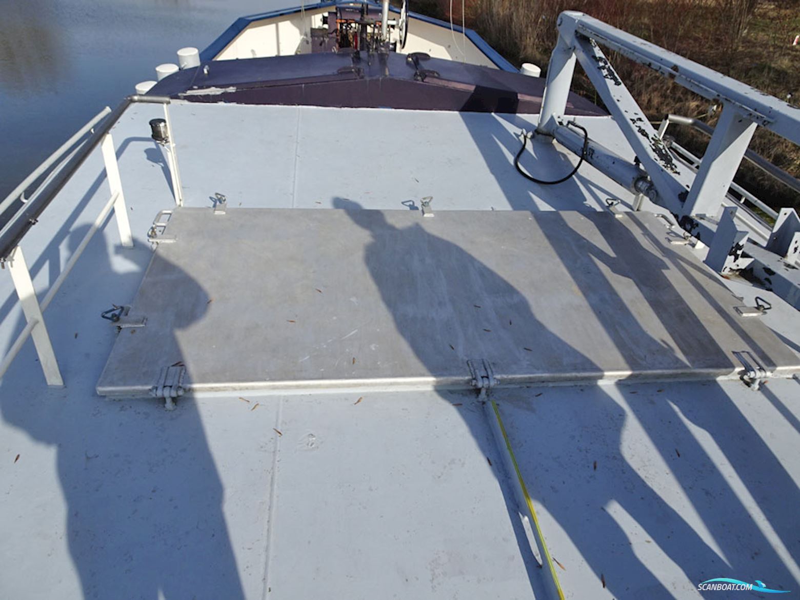 Luxe Motor 36.72, Cbb Rijn