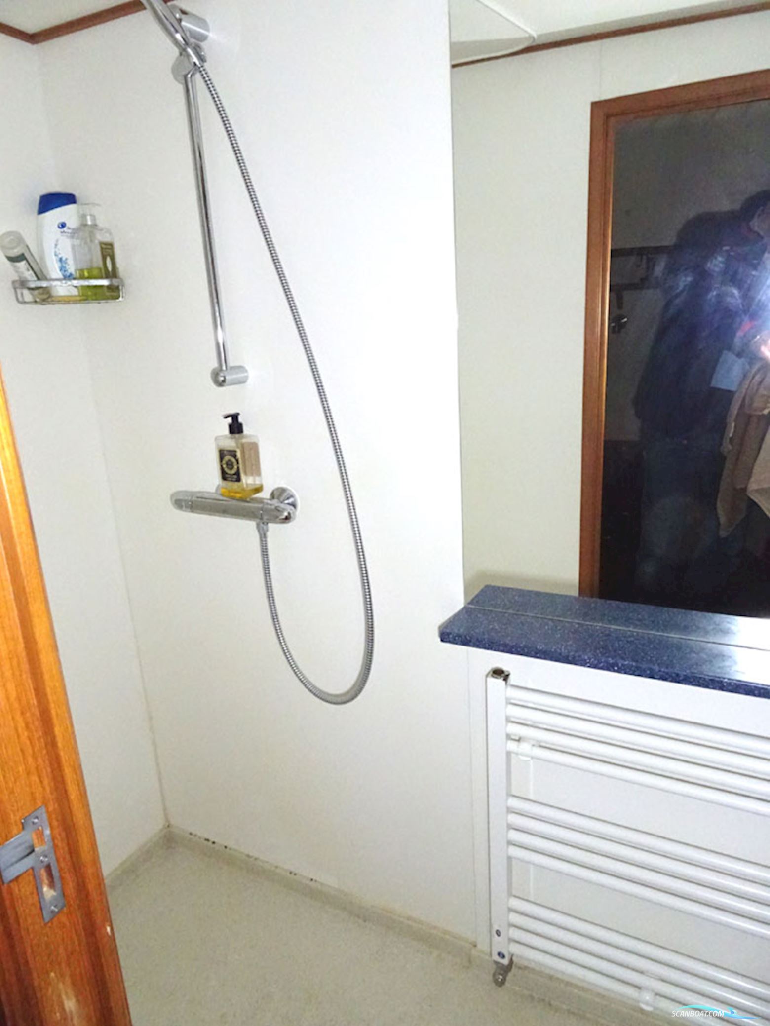 Luxe Motor Cruise 19.75