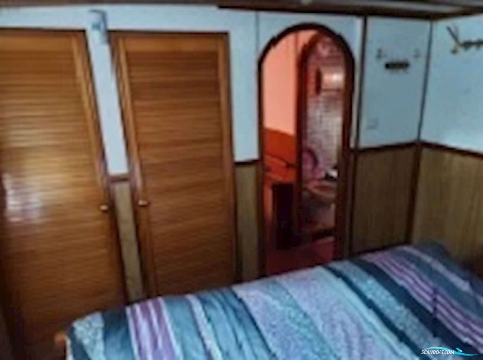 Motorkruiser 1800 AK Zeewaardig Recreatieboot | Woonboot