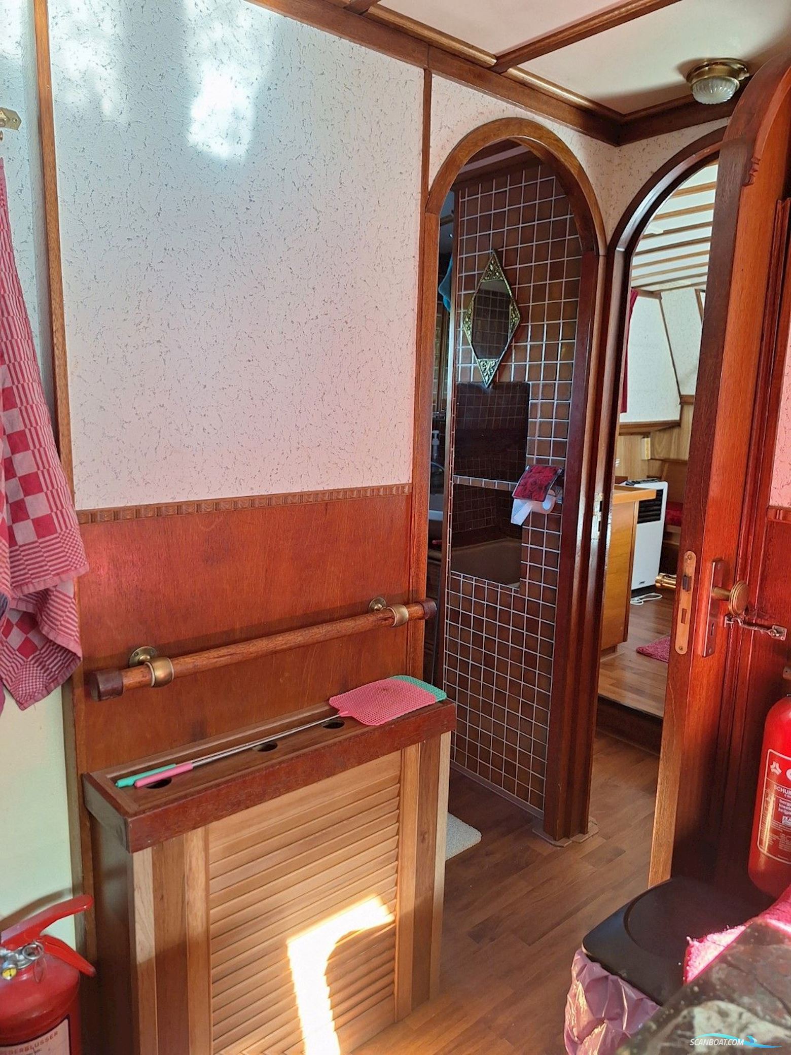 Motorkruiser 1800 AK Zeewaardig Recreatieboot | Woonboot