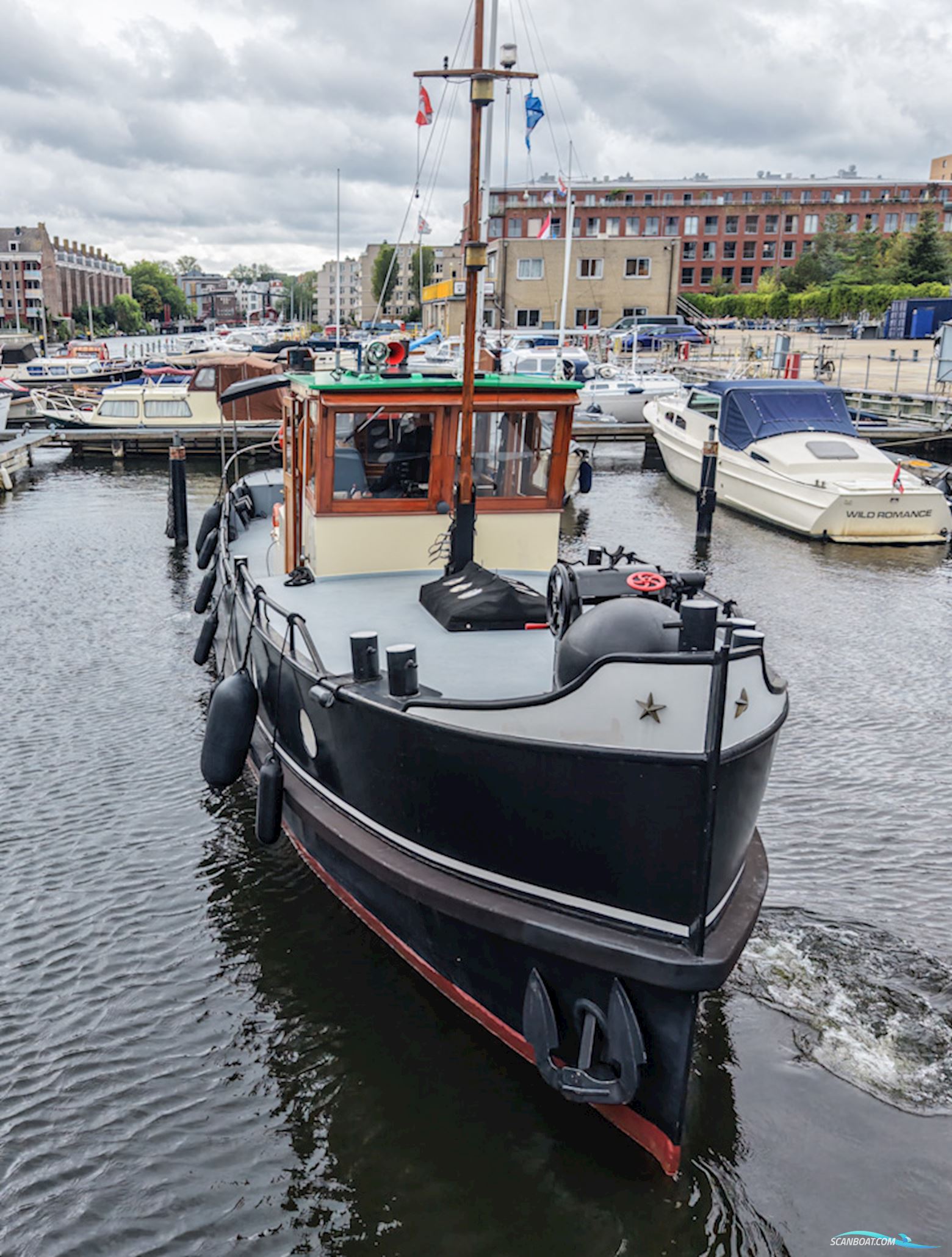 Motorsleepboot Carbon 15.63 Met Cbb