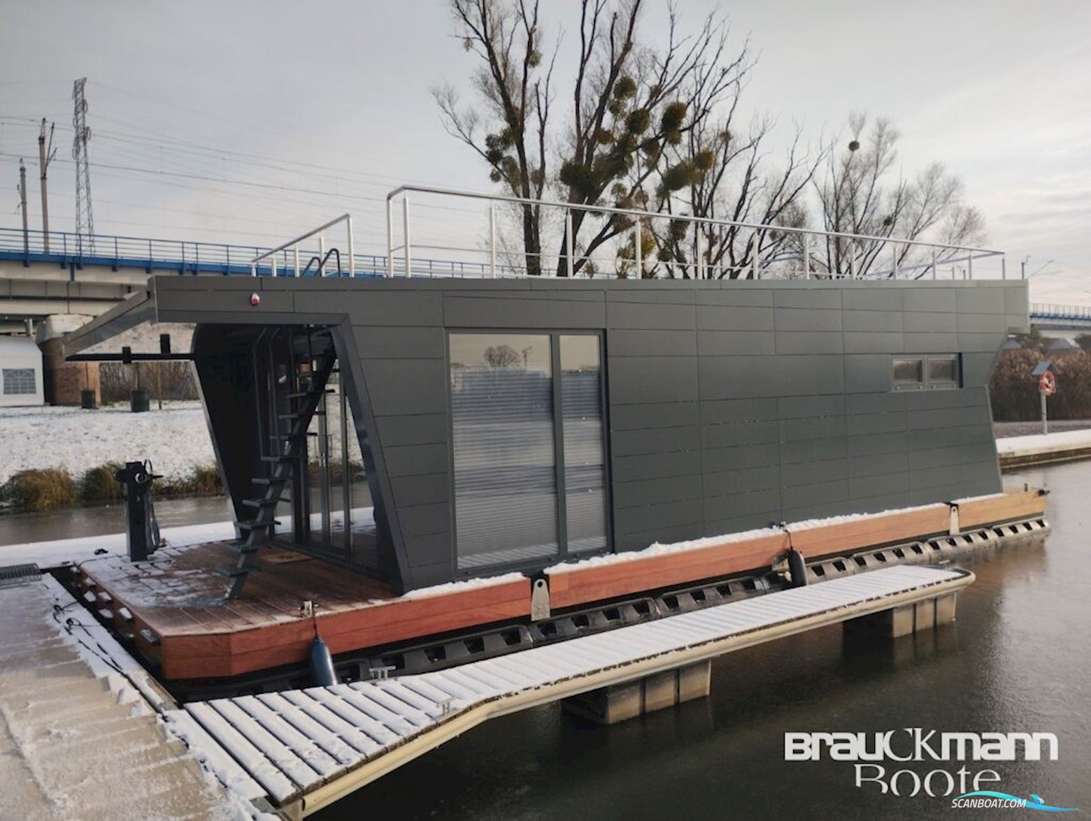 Naturadom Vave Vibes Hausboot / Flussboot 2023, Polen