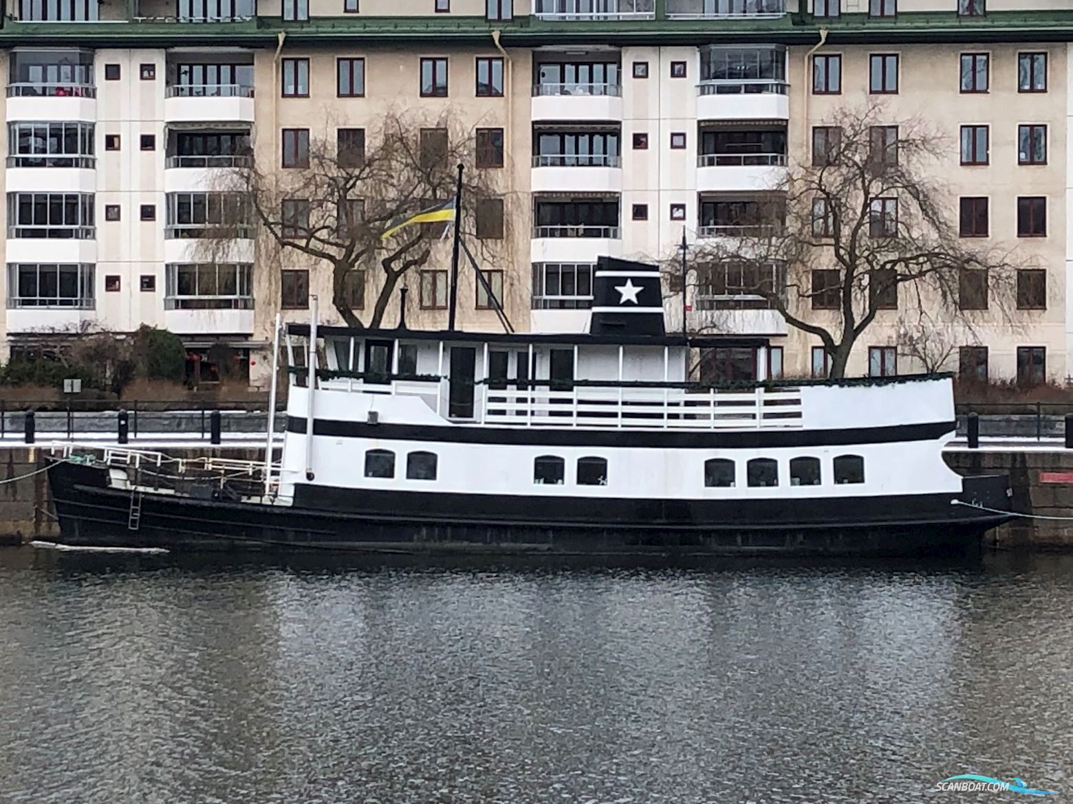 Sjöstjernan Hausboot / Flussboot 1890, mit Volvo Penta TMD 120 AK motor, Sweden