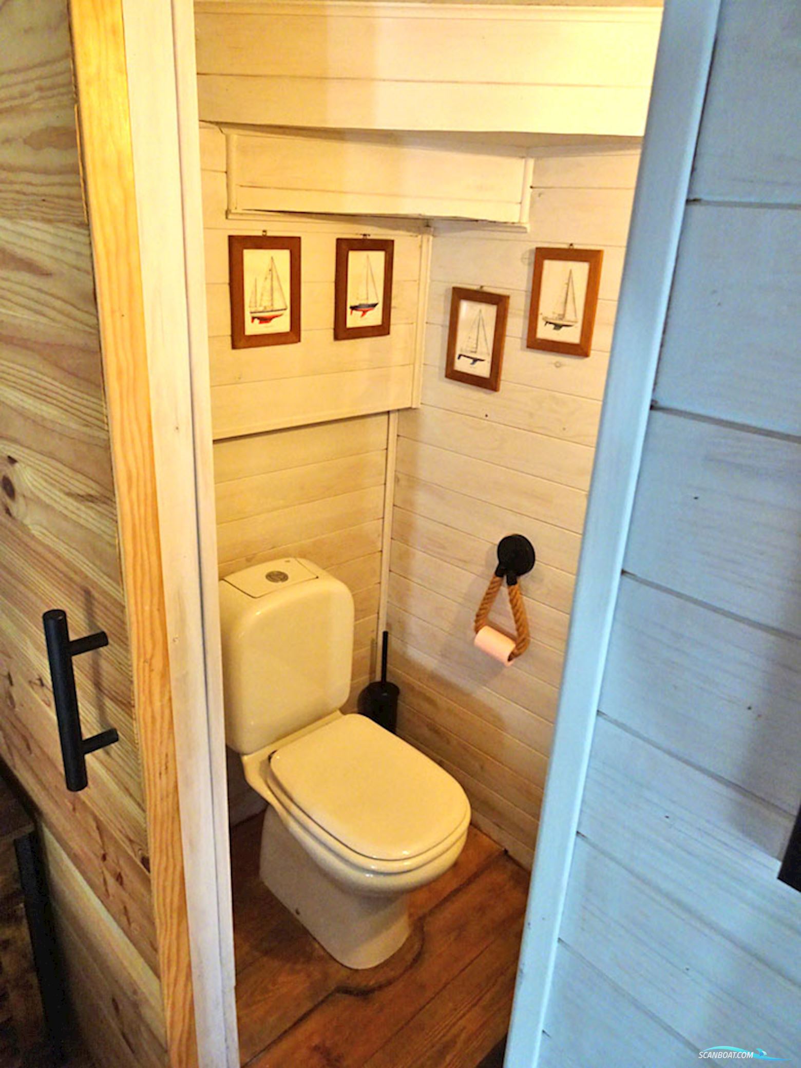 Spits Varend Woonschip 30.53 met UBC