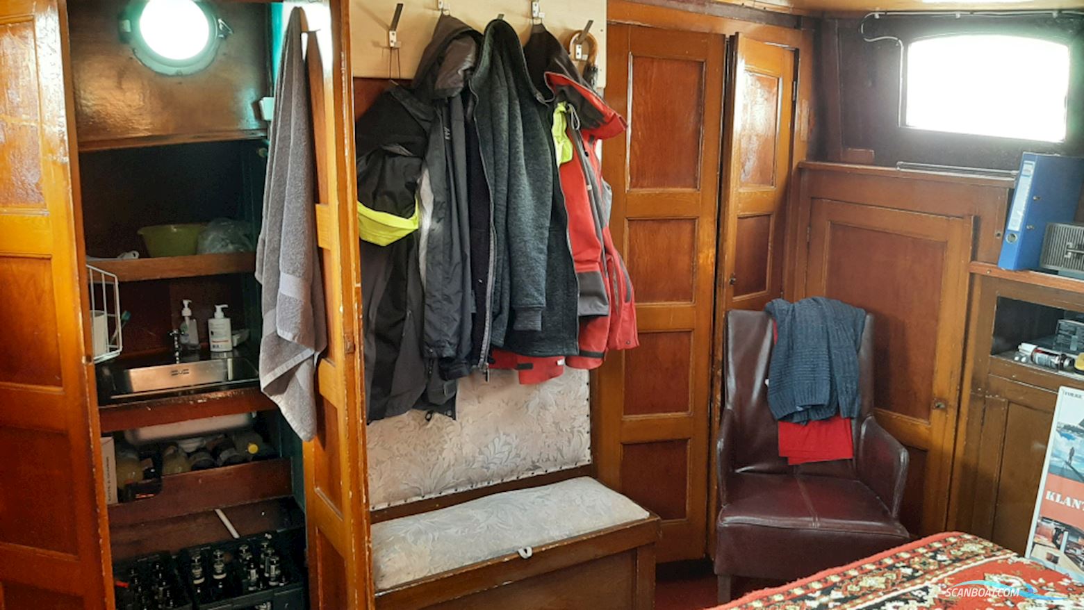 Tjalk Woonschip ex Charter