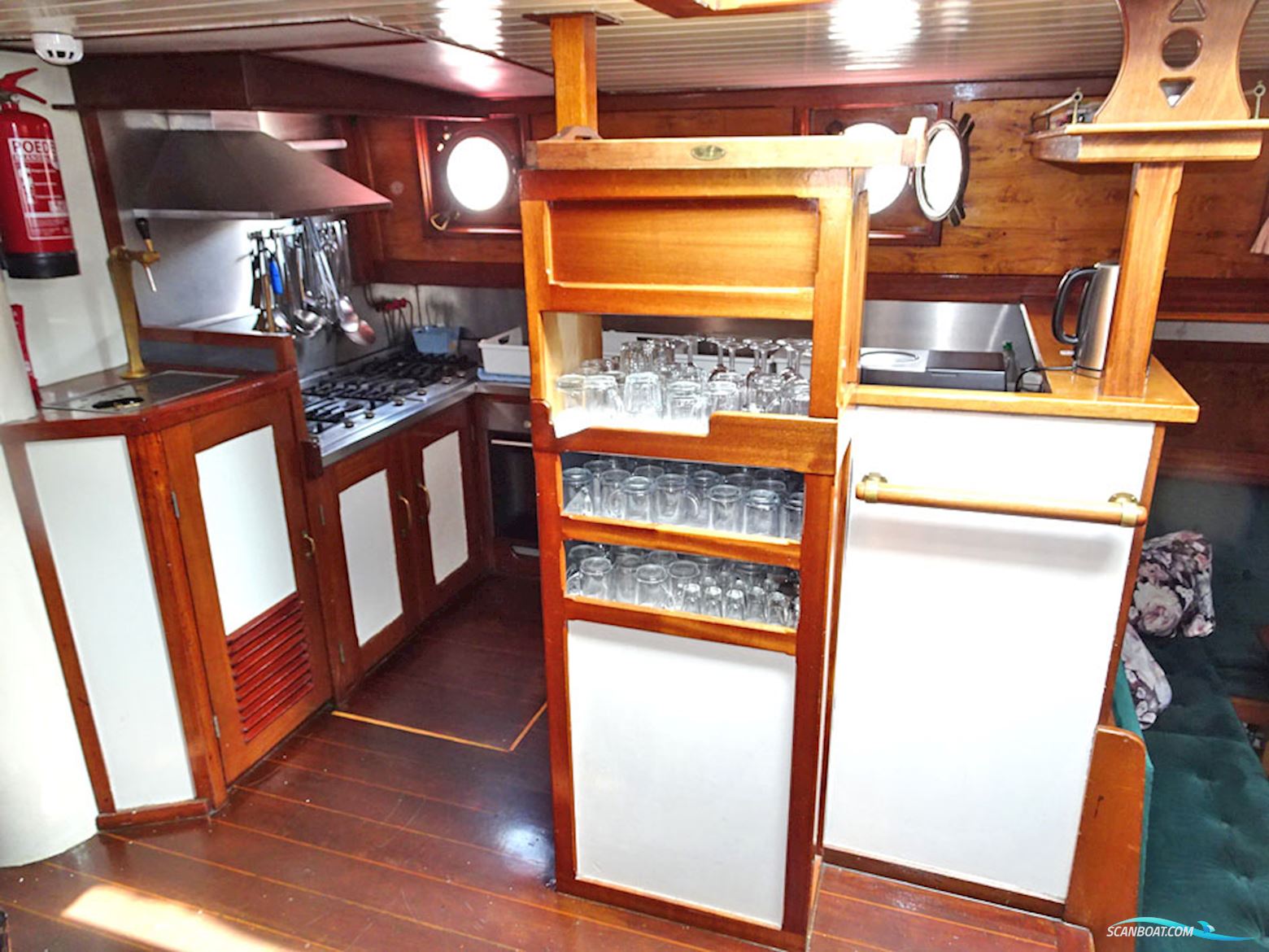 Topzeilschoener 26 hotelgasten