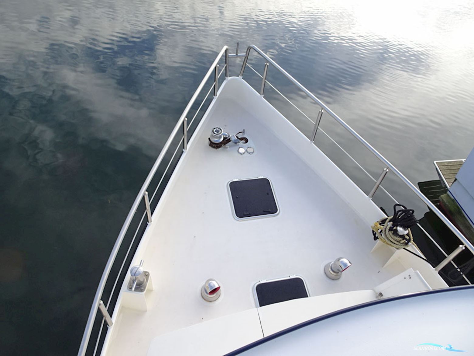 Trawlerjacht 48, Zeegaand