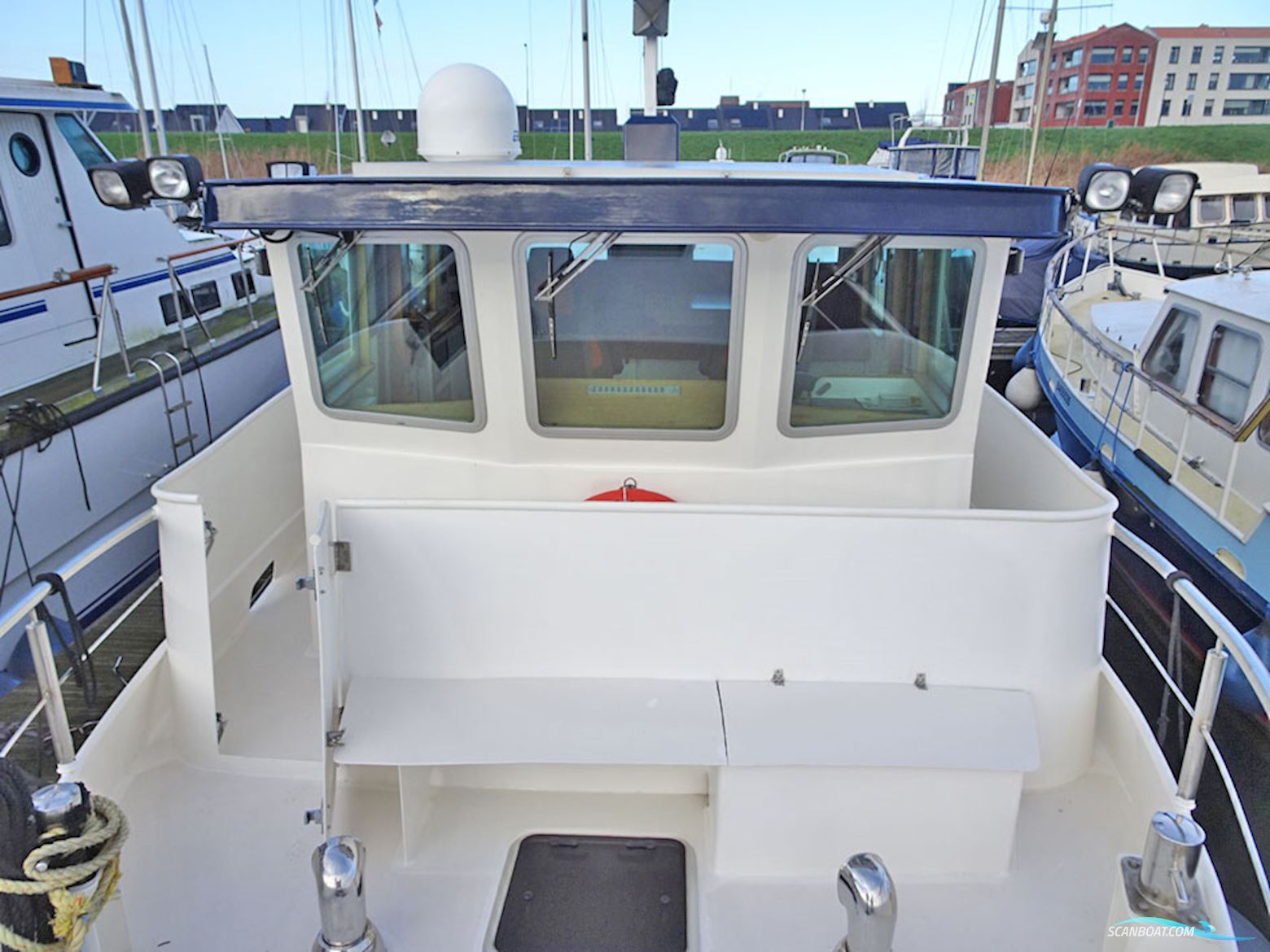 Trawlerjacht 48, Zeegaand