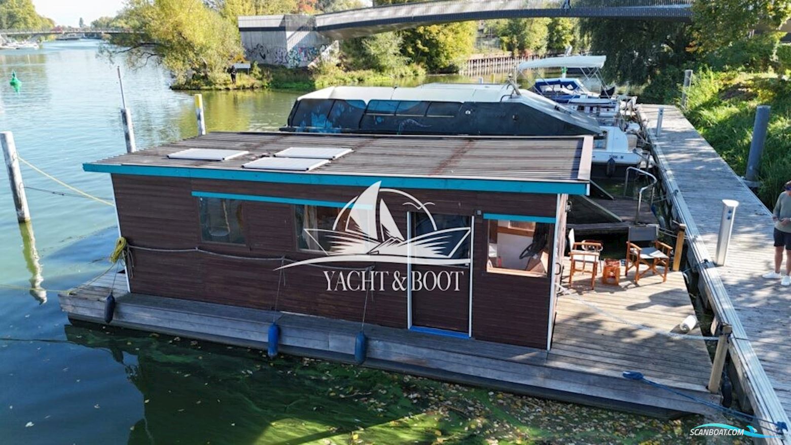 Treibgut Gbr Hausboot 10.6