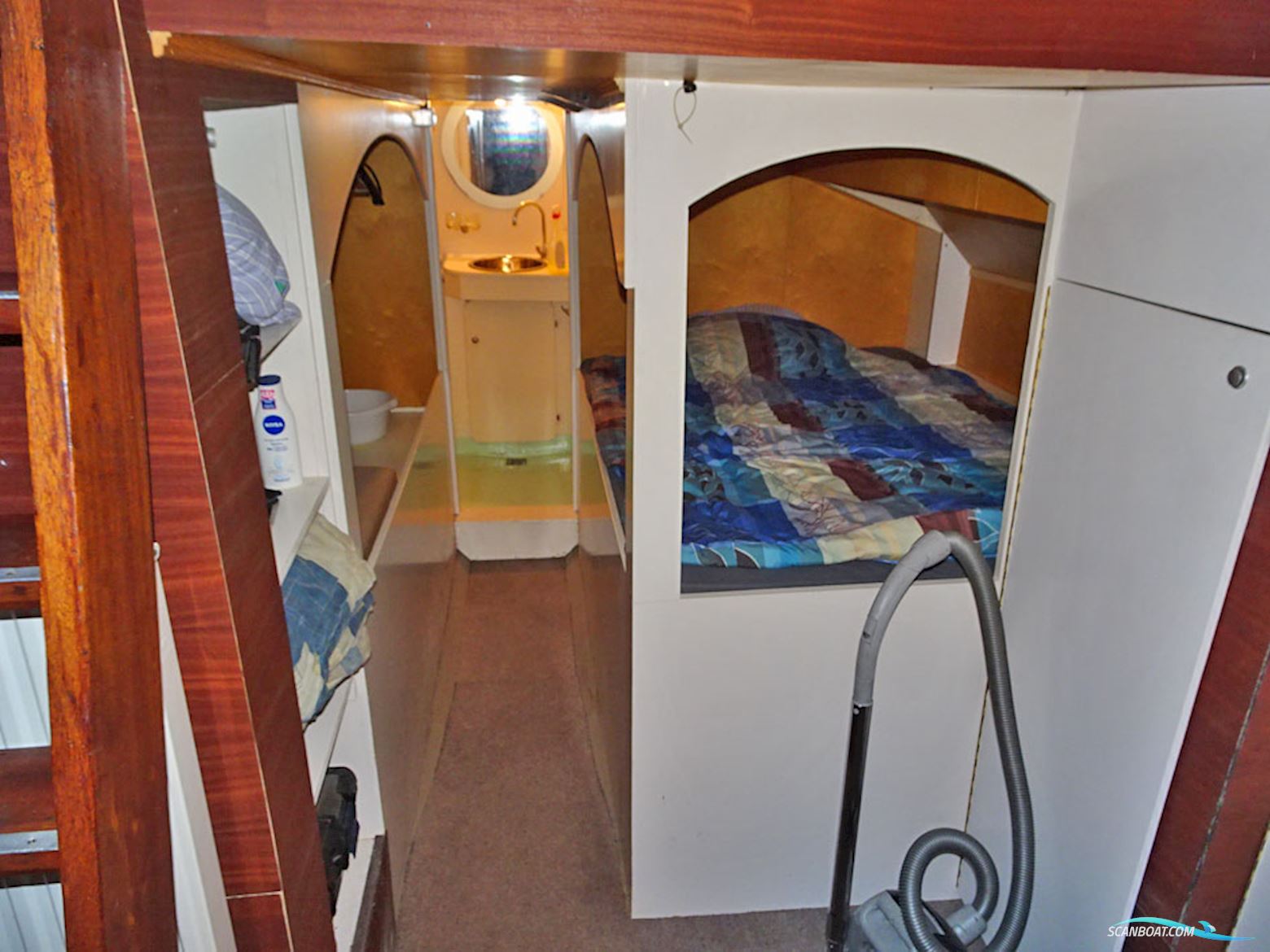 Varend Woonschip 14.99