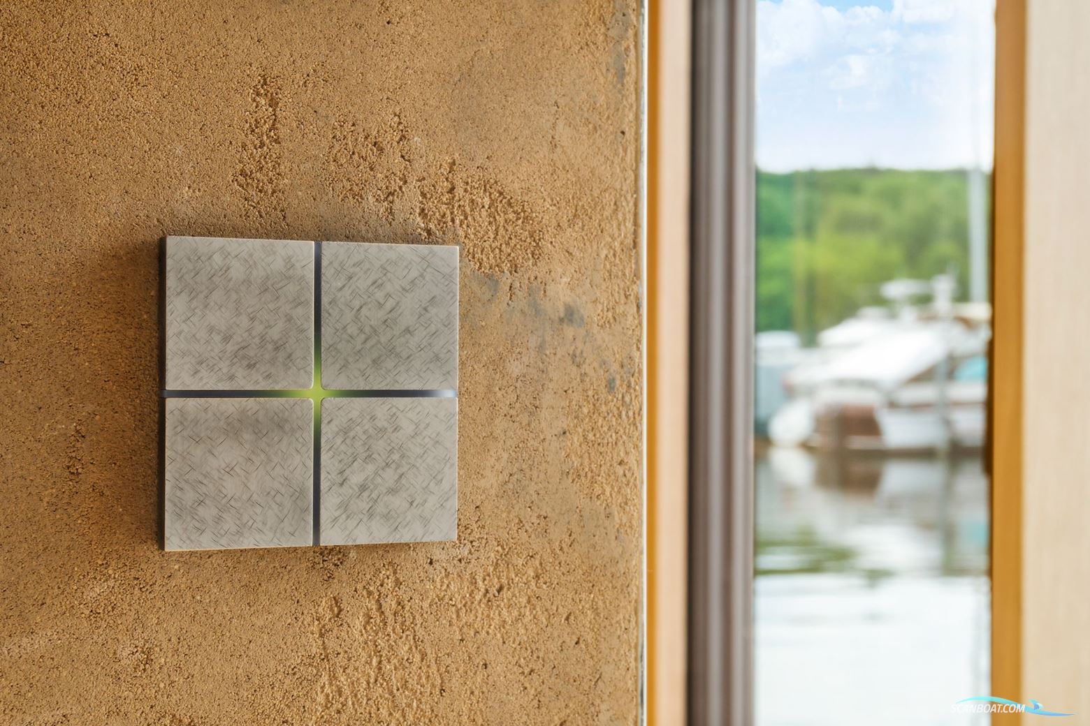 Waterloft "Ohana" - Eksklusiv sejlende husbåd / Wohnschiff (2022)