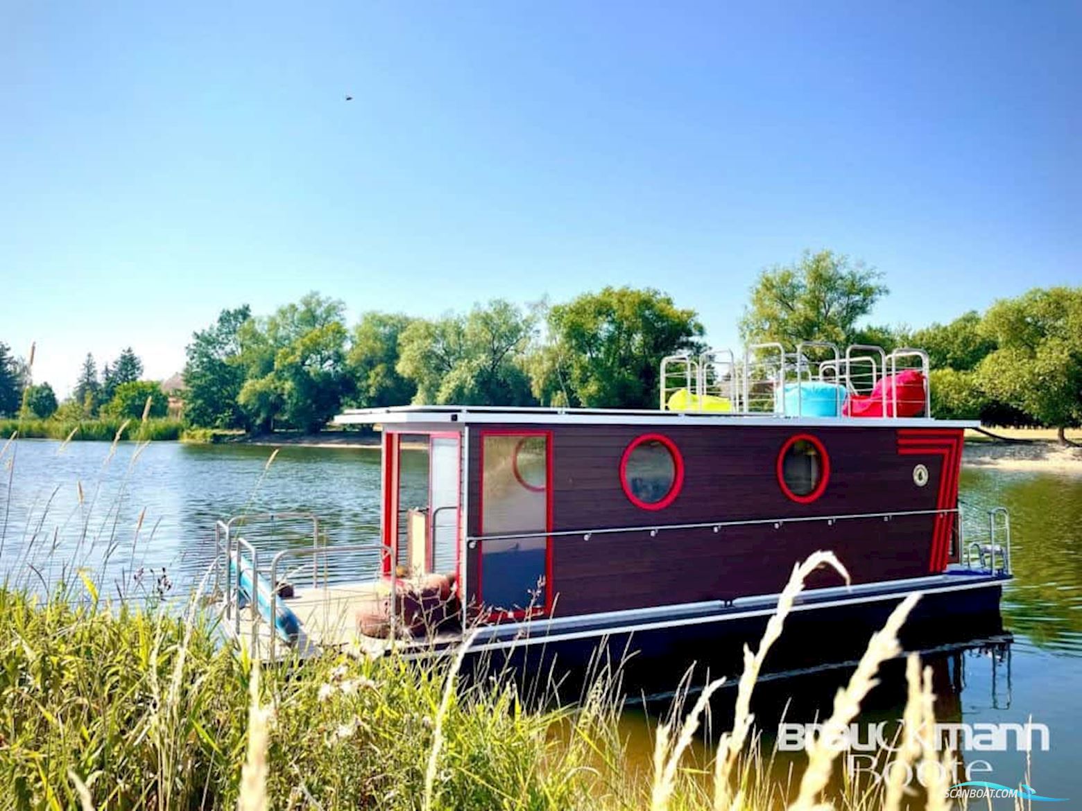 Werftbau Solar Hausboot 2022