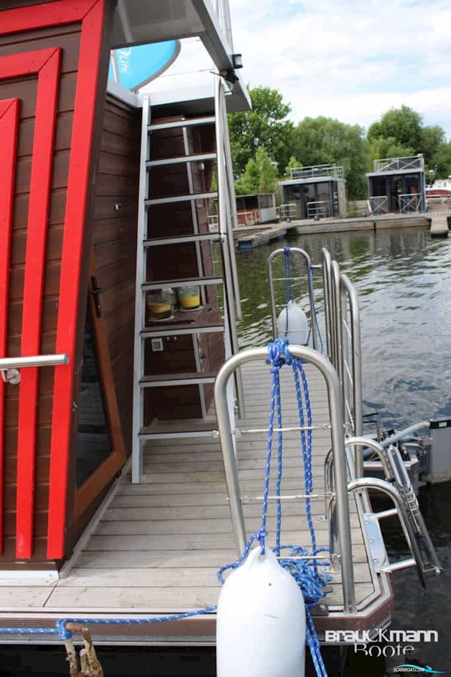 Werftbau Solar Hausboot 2022