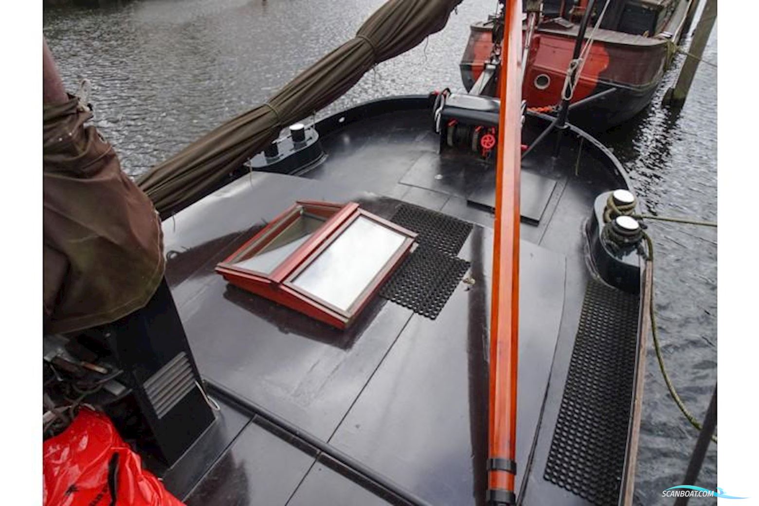 Zeilend Woonschip Woonschip Met Vaste Ligplaats