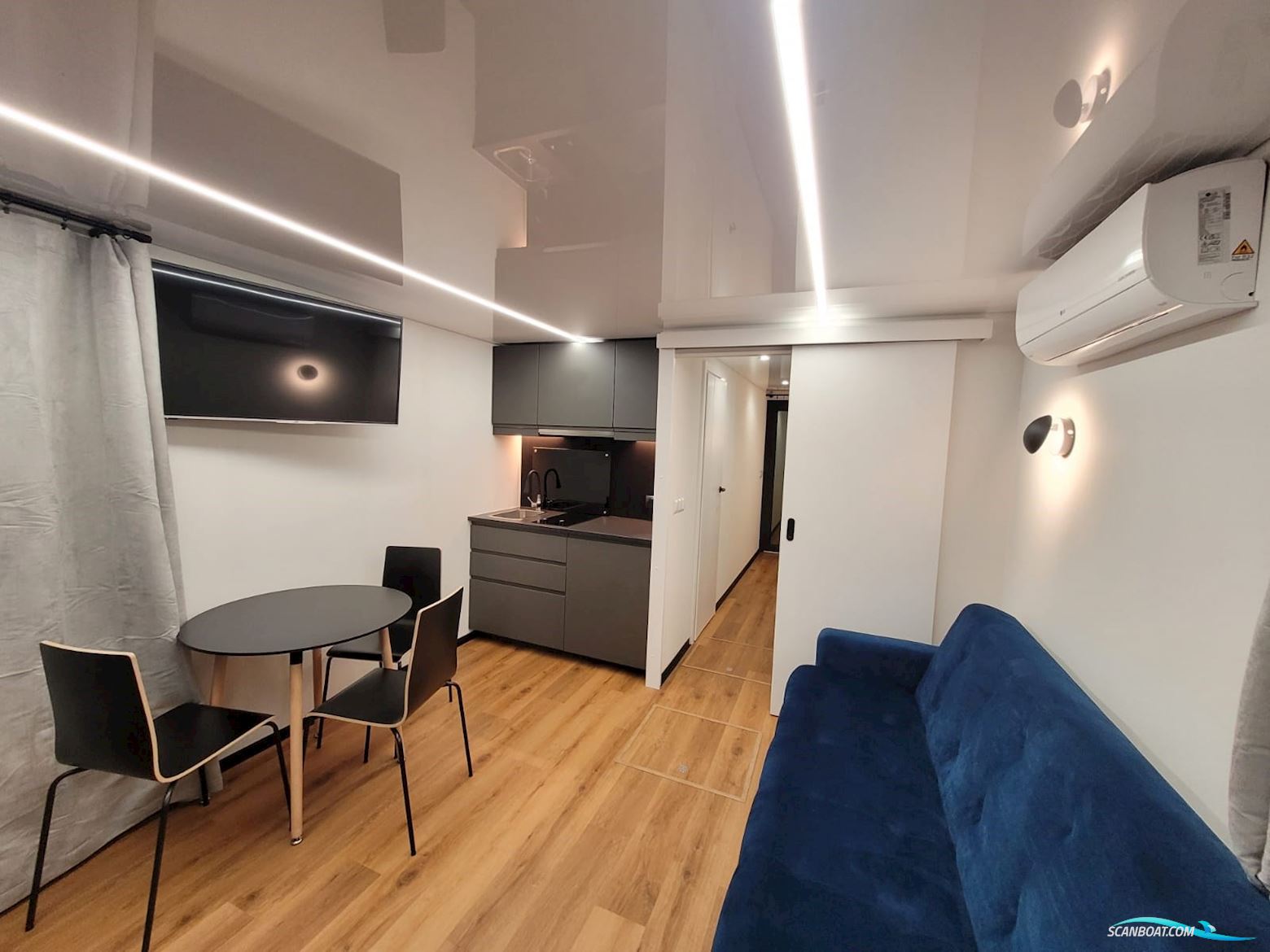 Aqua-House Hausboot Harmonia 340L