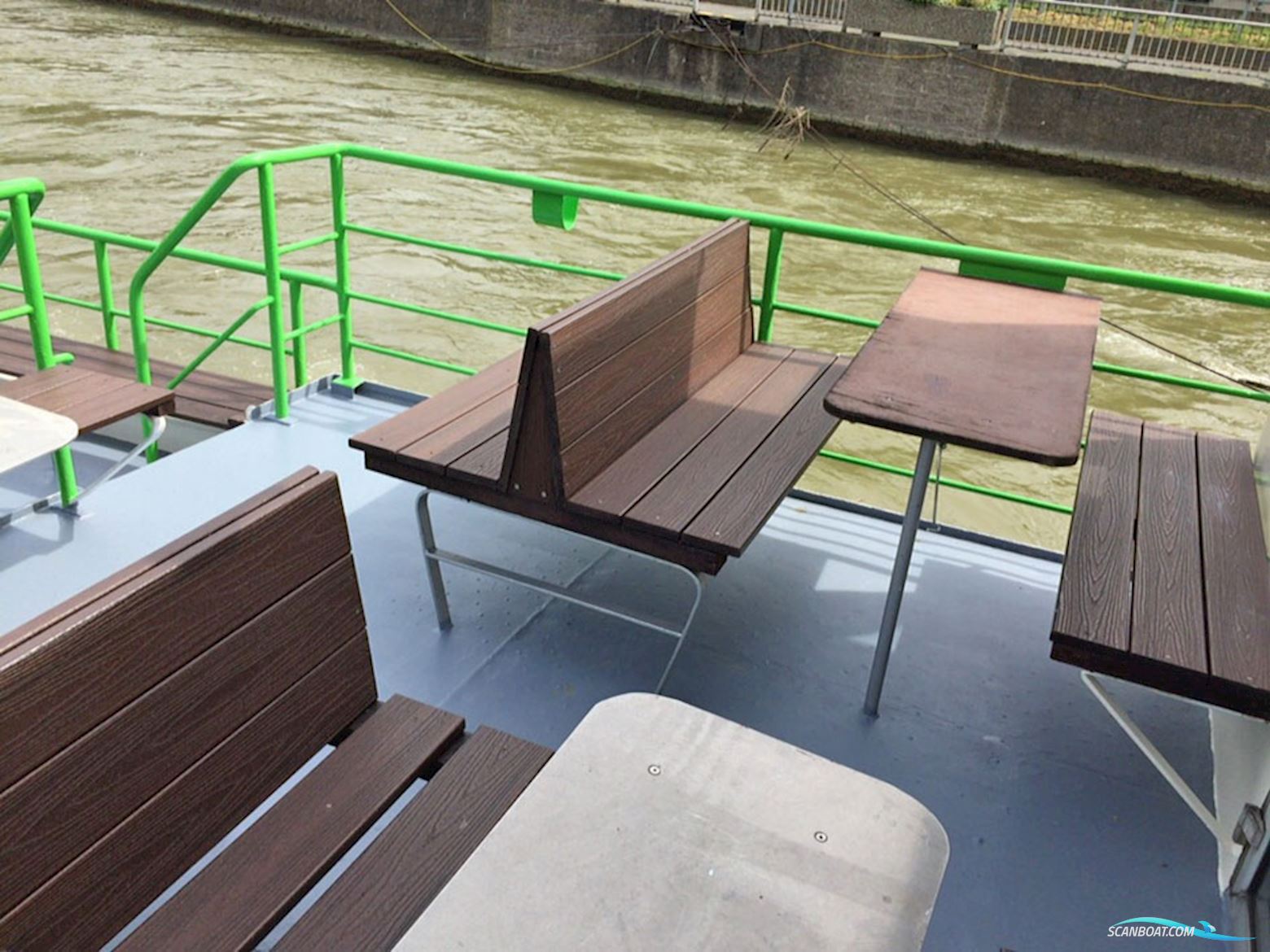 Dagpassagiersschip 50 pers met UBC