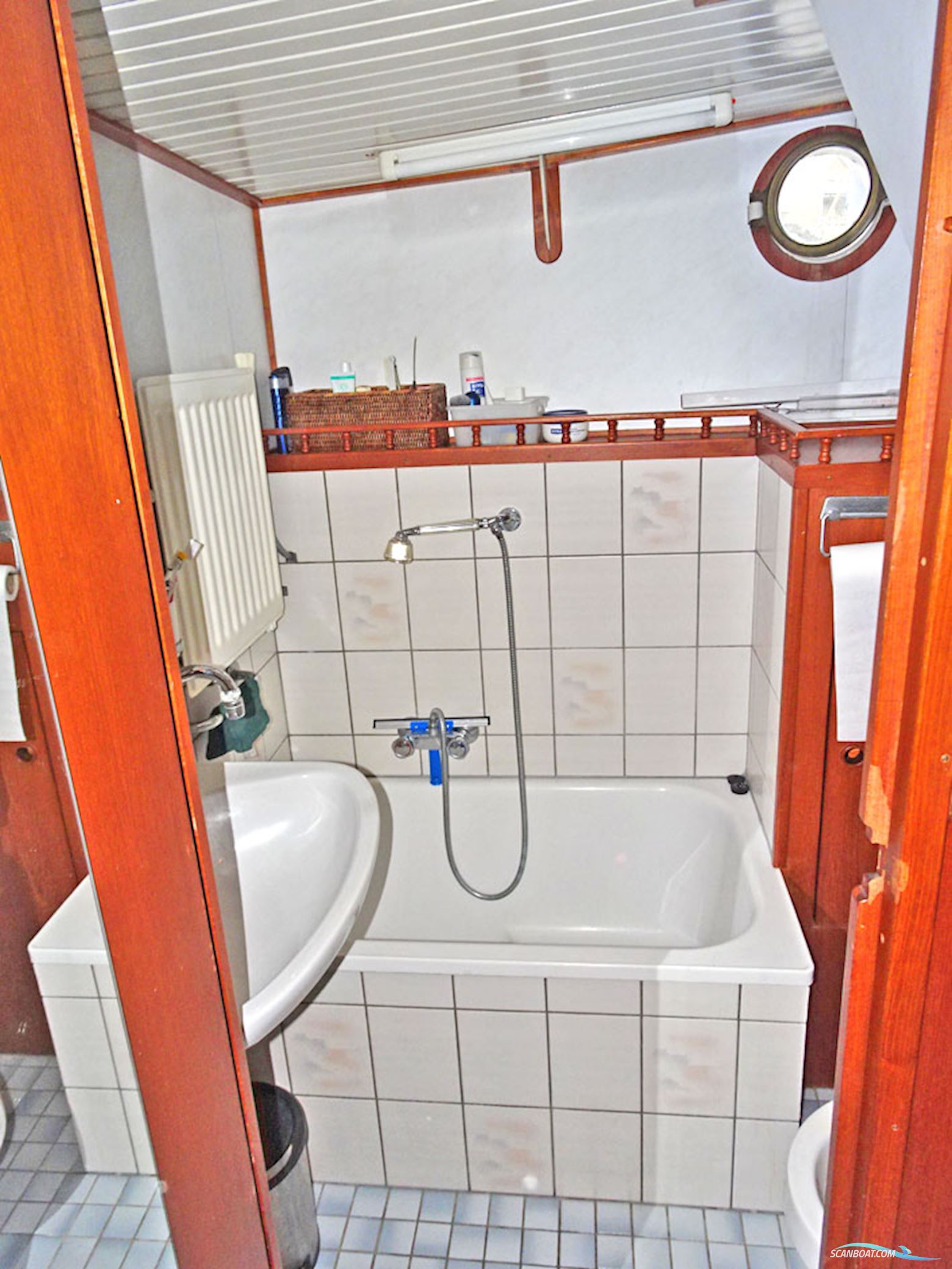 Directievaartuig 17.83 met UBC certificaat