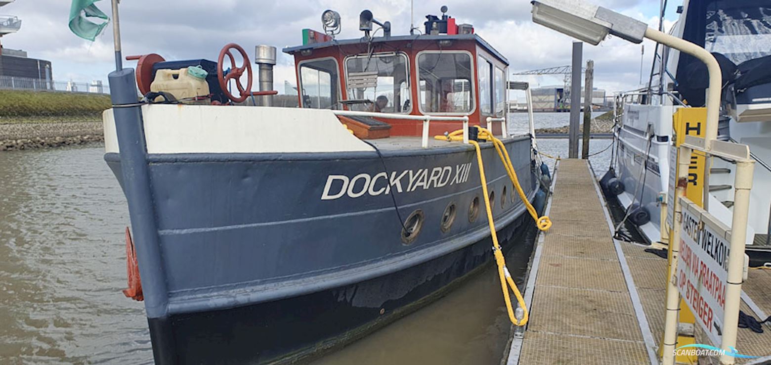 Dockyard 13, Motor tender