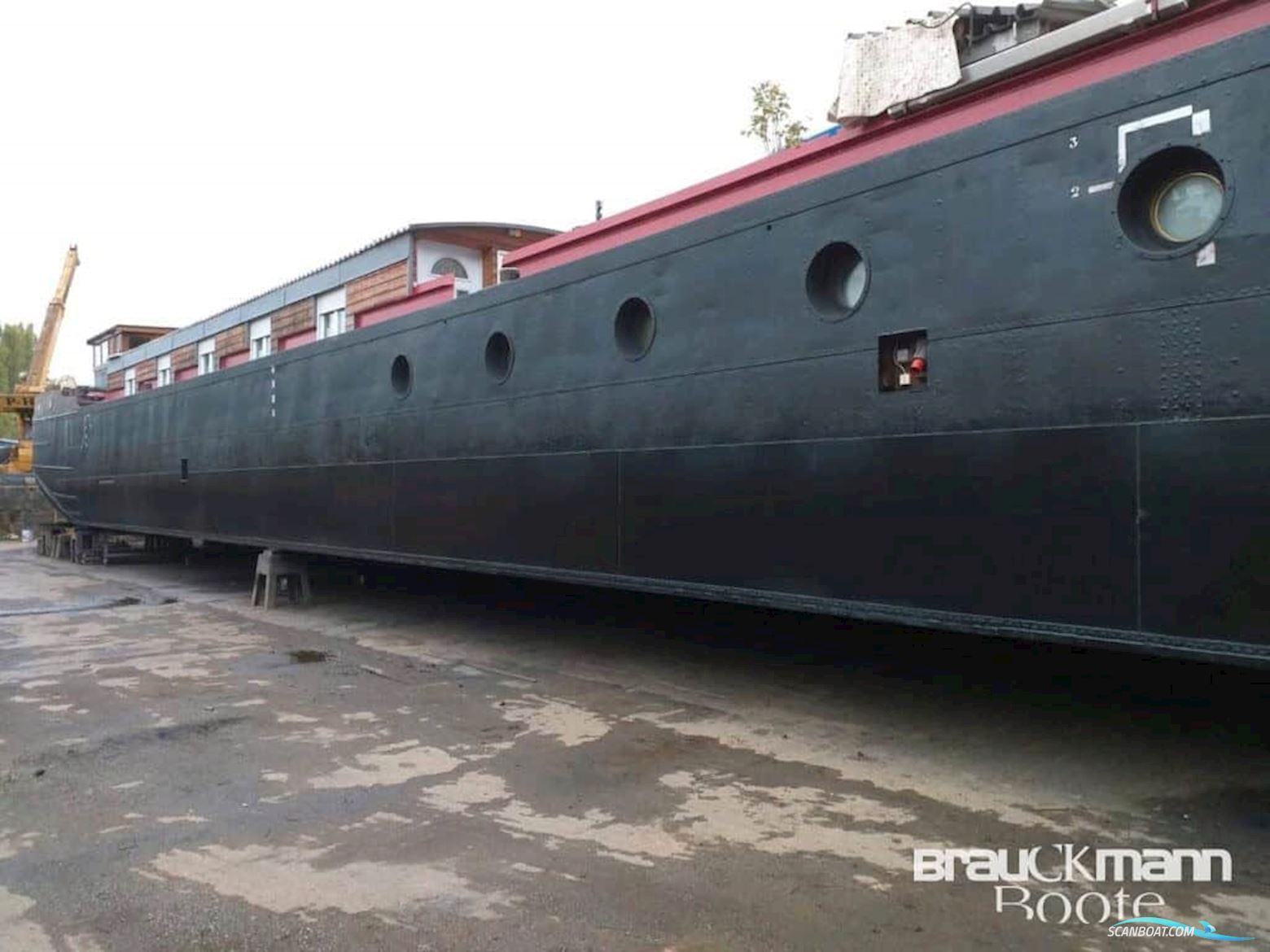 DRU BOUCHAIN Peniche 40