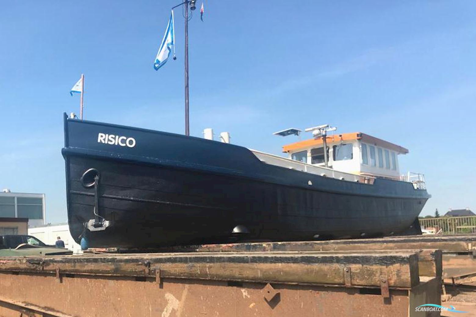 Dutch Barge Katwijker