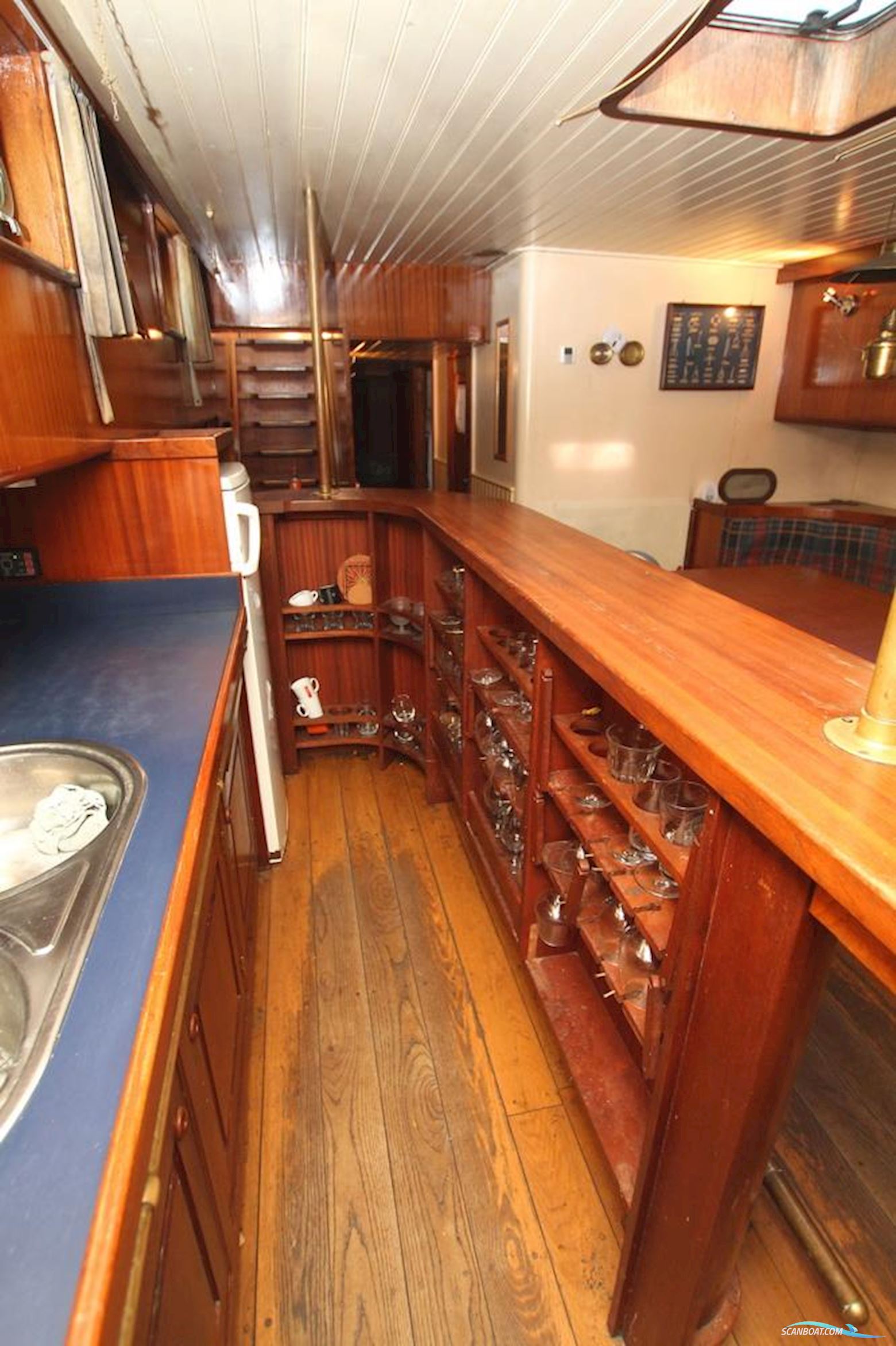 Dutch Barge Katwijker