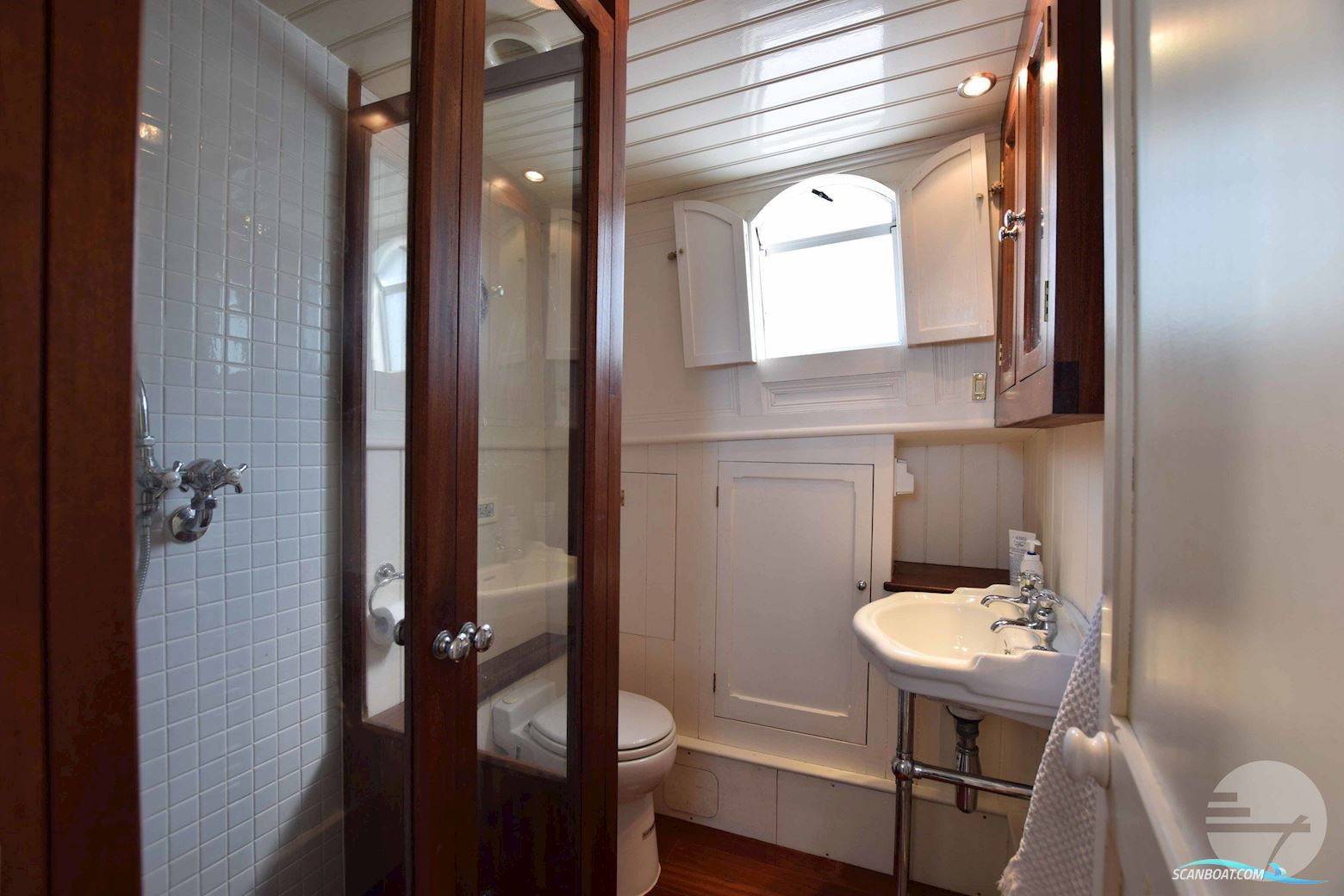 Dutch Barge Replica Custom