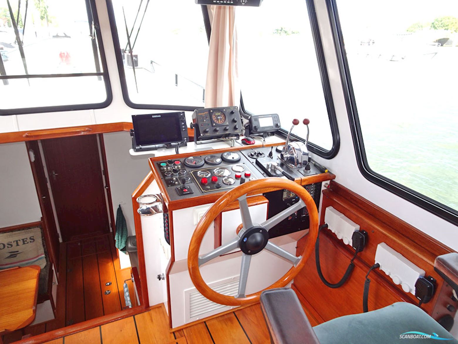 ex Patrouille vaartuig / Varend Woonschip 18.26 met UBC