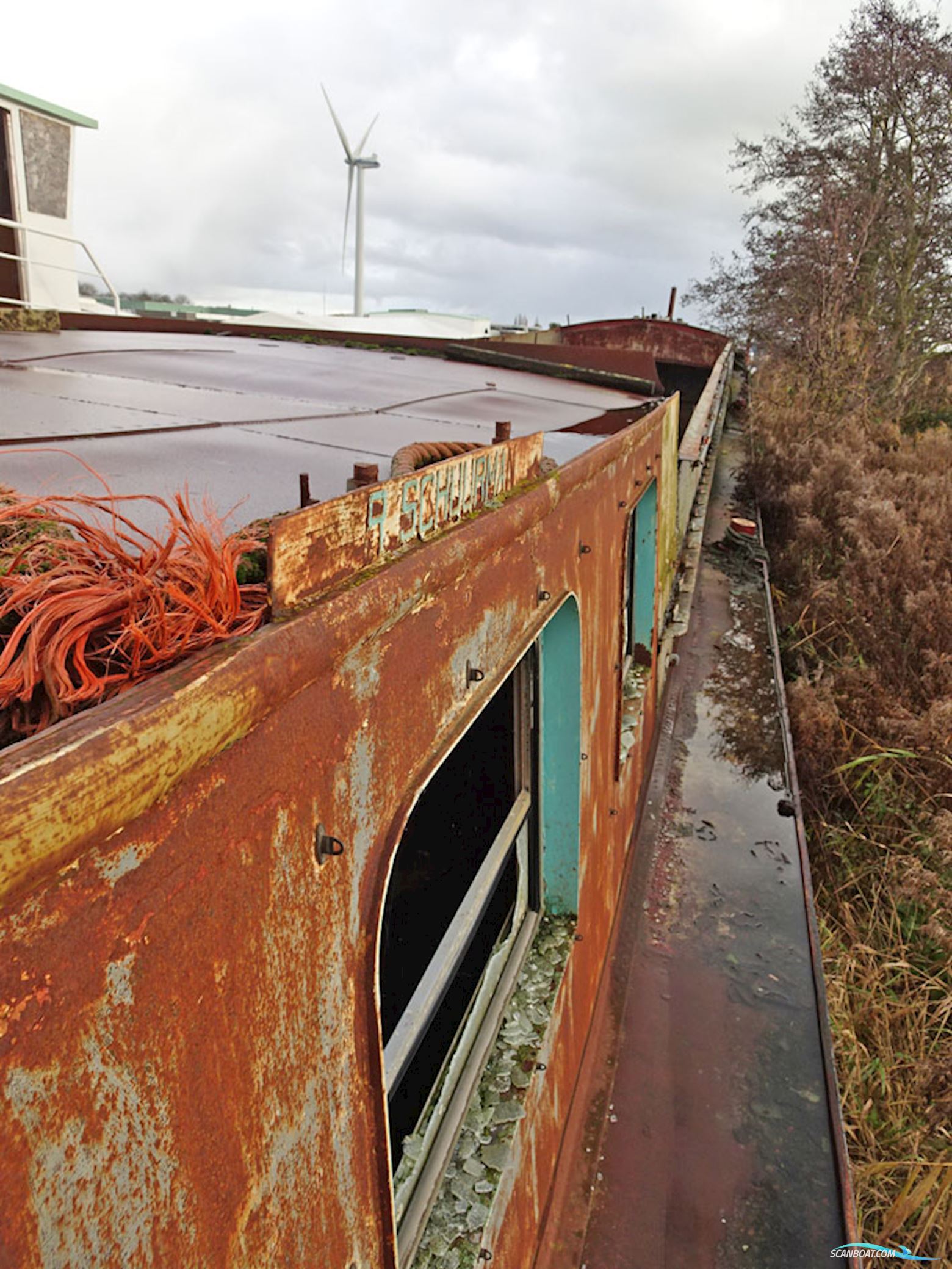 Friese Maatkast 40.00 casco