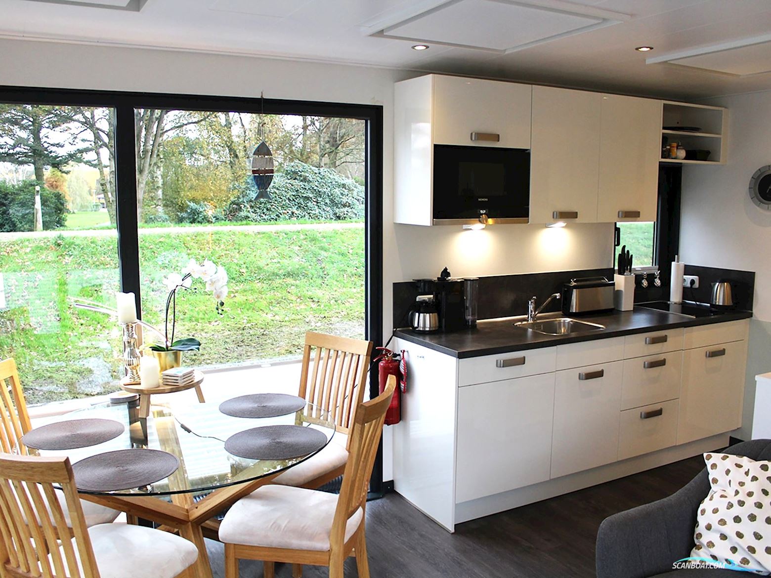 Gielissen Marin-Home