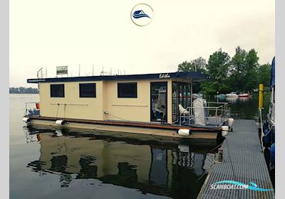 Hausboot Editha Huizen aan water 2017, met Honda motor, Duitsland