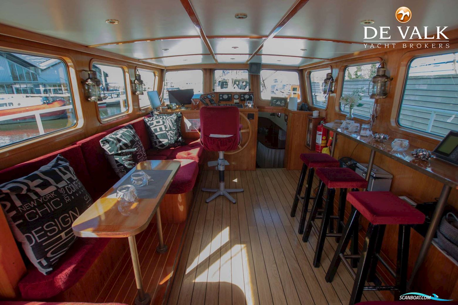 Houseboat MS Compagnon
