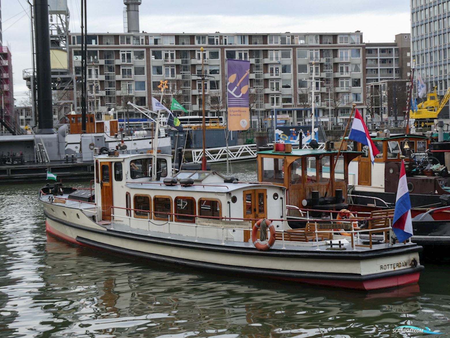 Klassieke Salonboot 12 Pers
